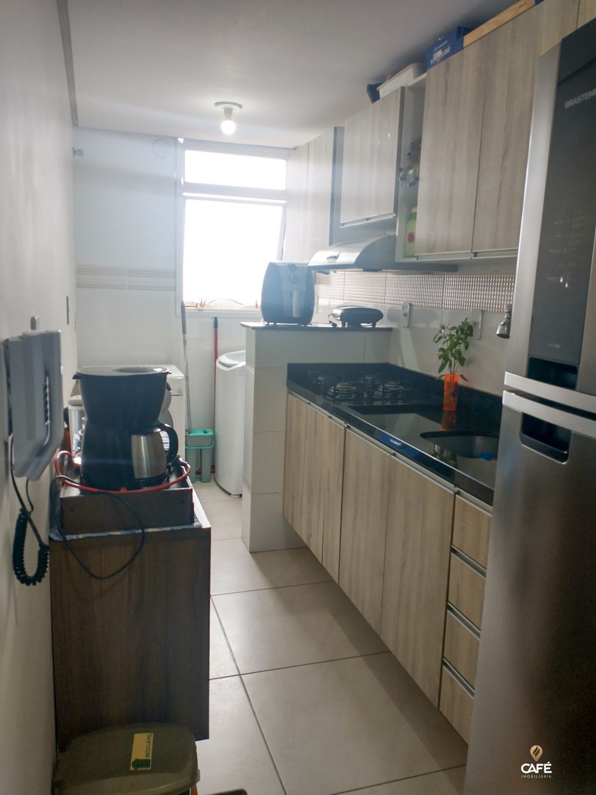 Apartamento à venda com 2 quartos, 76m² - Foto 3