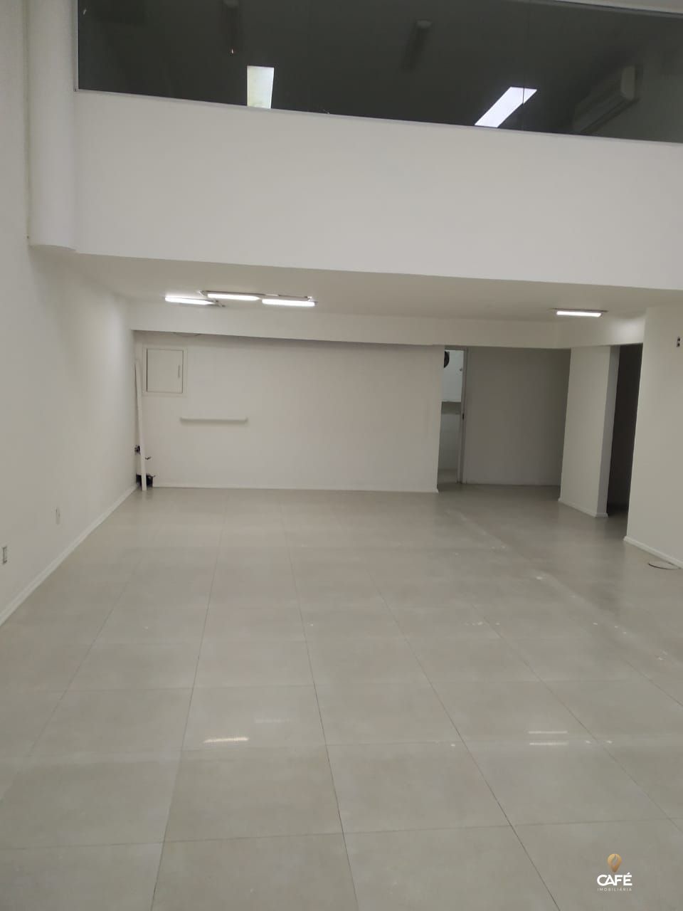 Conjunto Comercial-Sala para alugar com 1 quarto, 273m² - Foto 3