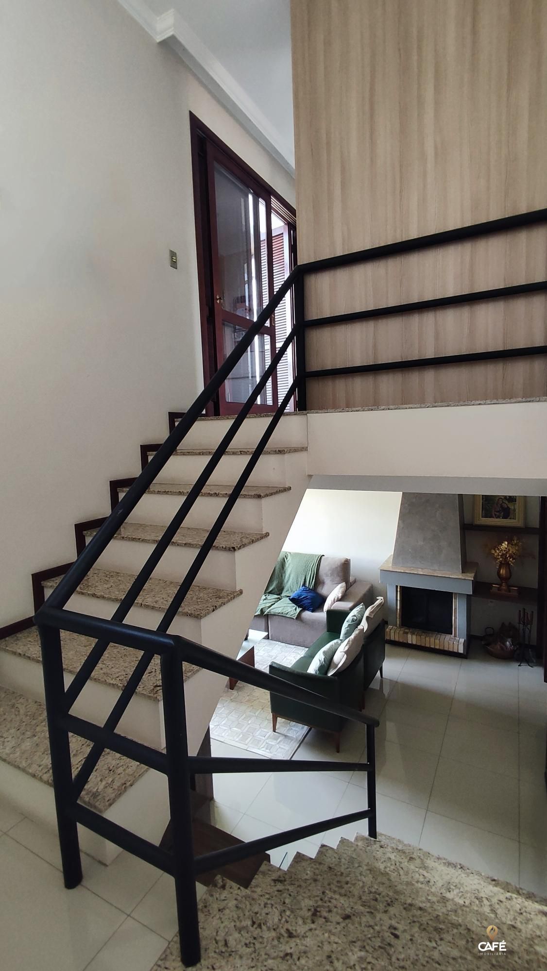 Casa à venda com 3 quartos, 241m² - Foto 6