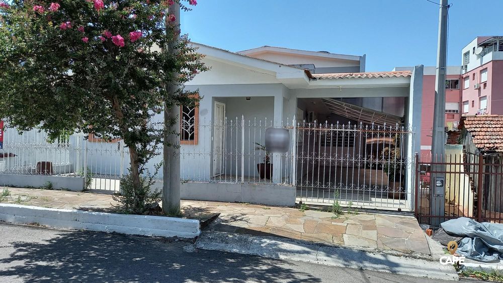 Casa à venda com 3 quartos, 130m² - Foto 2