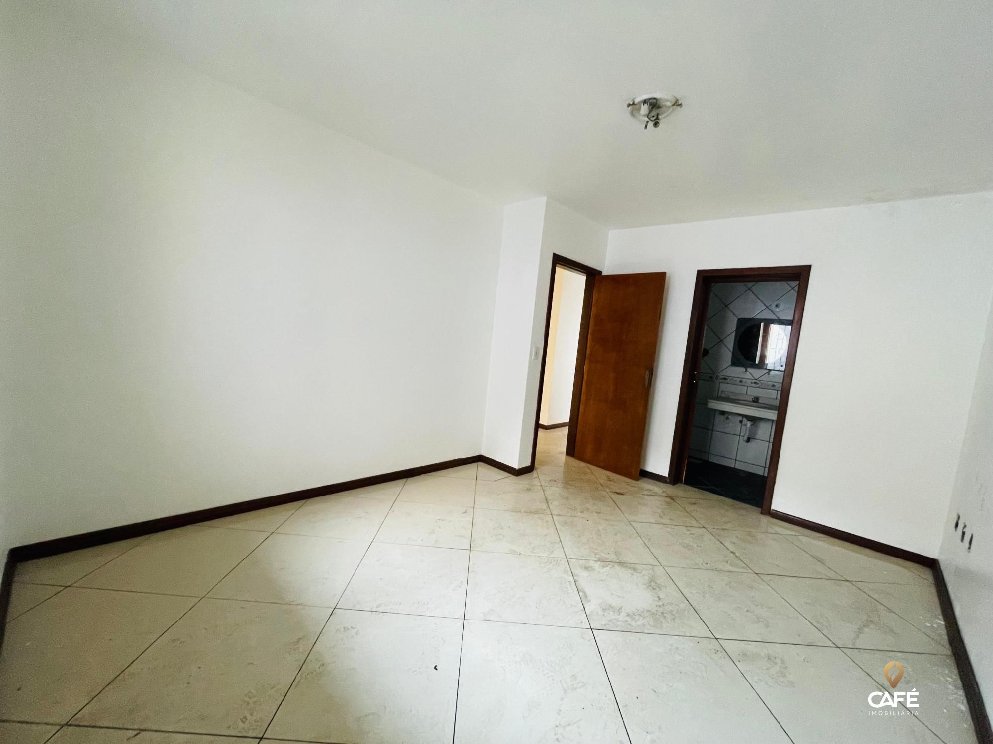 Casa à venda com 3 quartos, 250m² - Foto 8