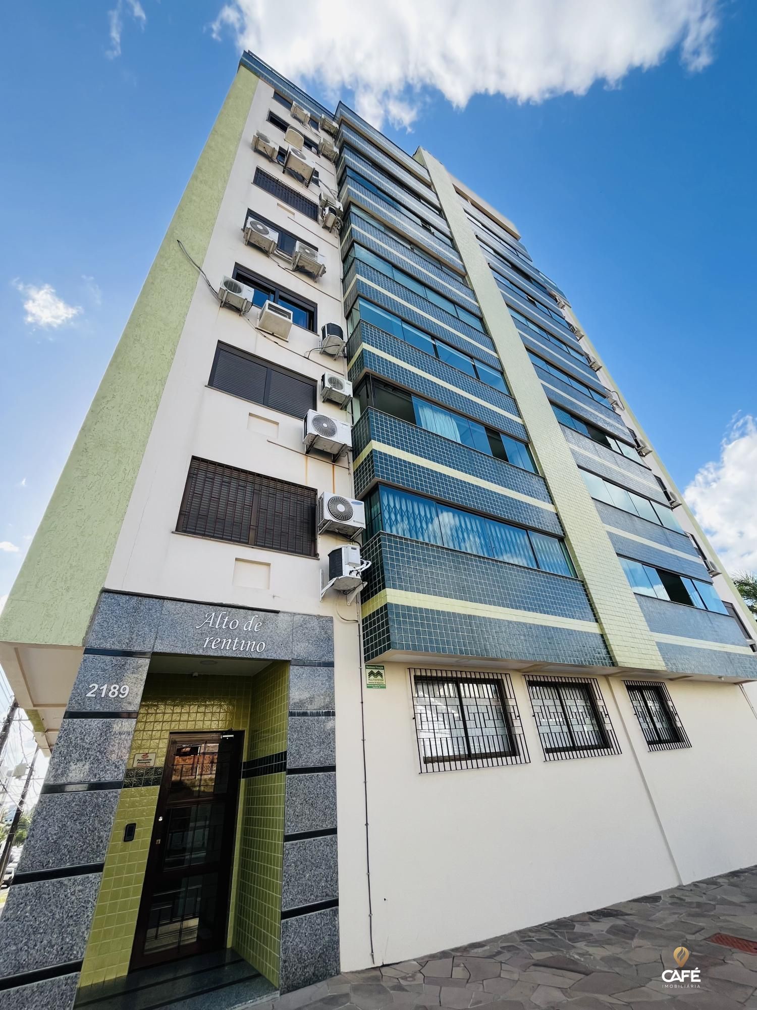 Cobertura, 3 quartos, 244 m² - Foto 1