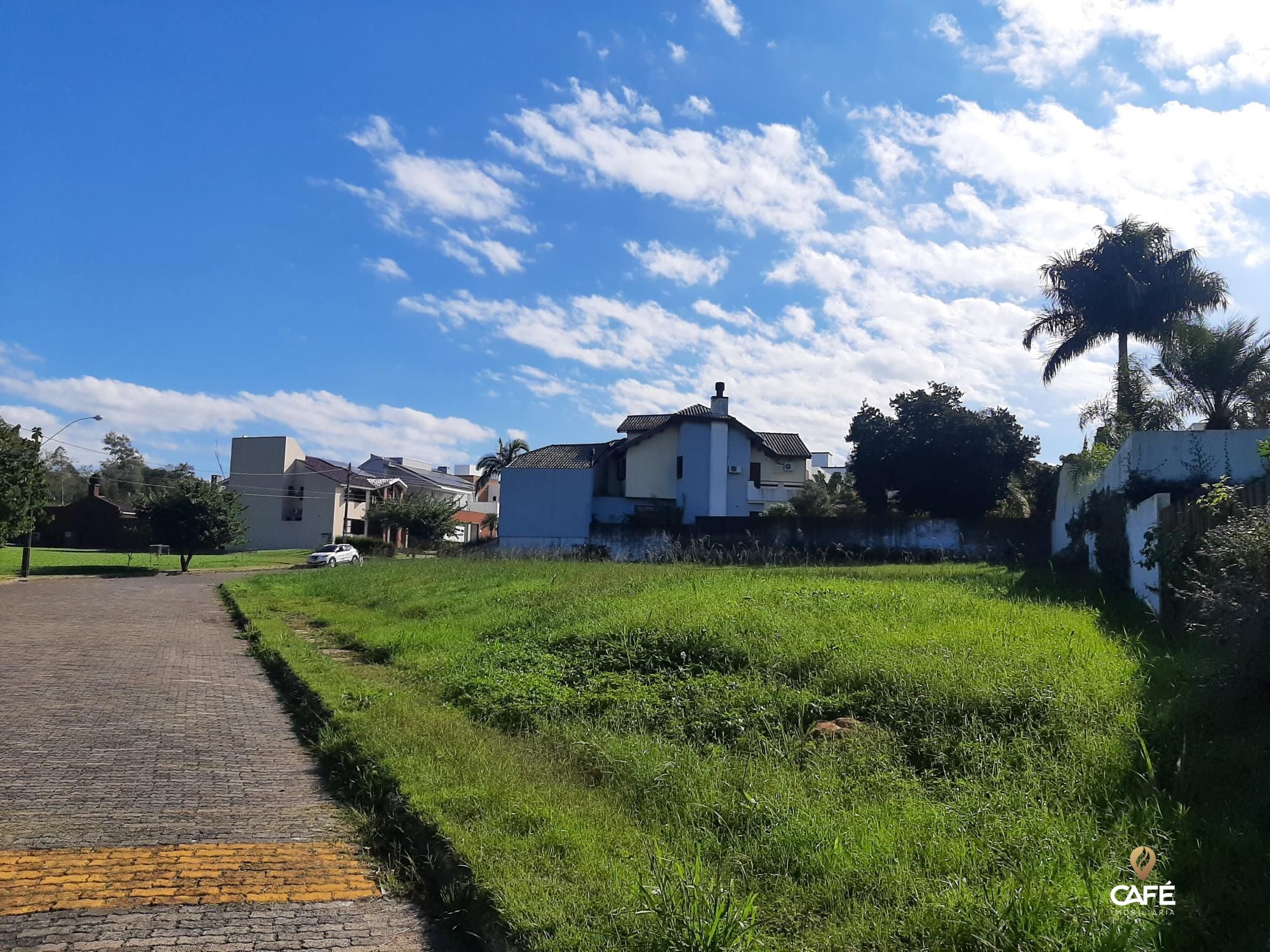 Terreno à venda com 5 quartos, 1200m² - Foto 2