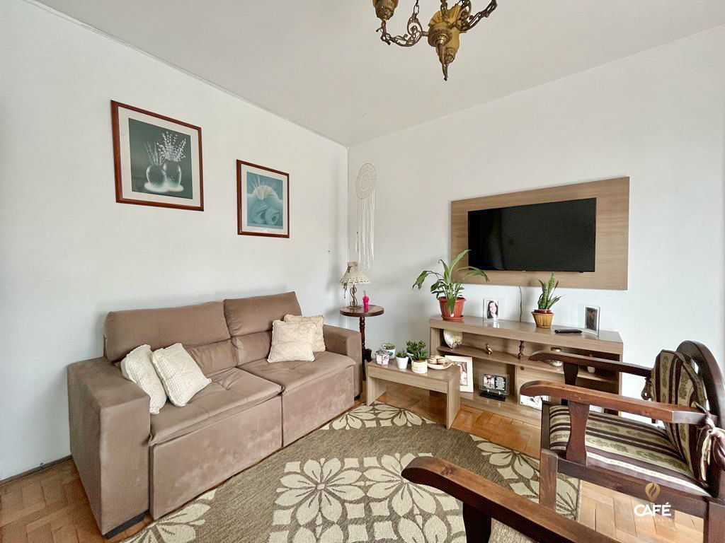 Casa, 3 quartos, 216 m² - Foto 2