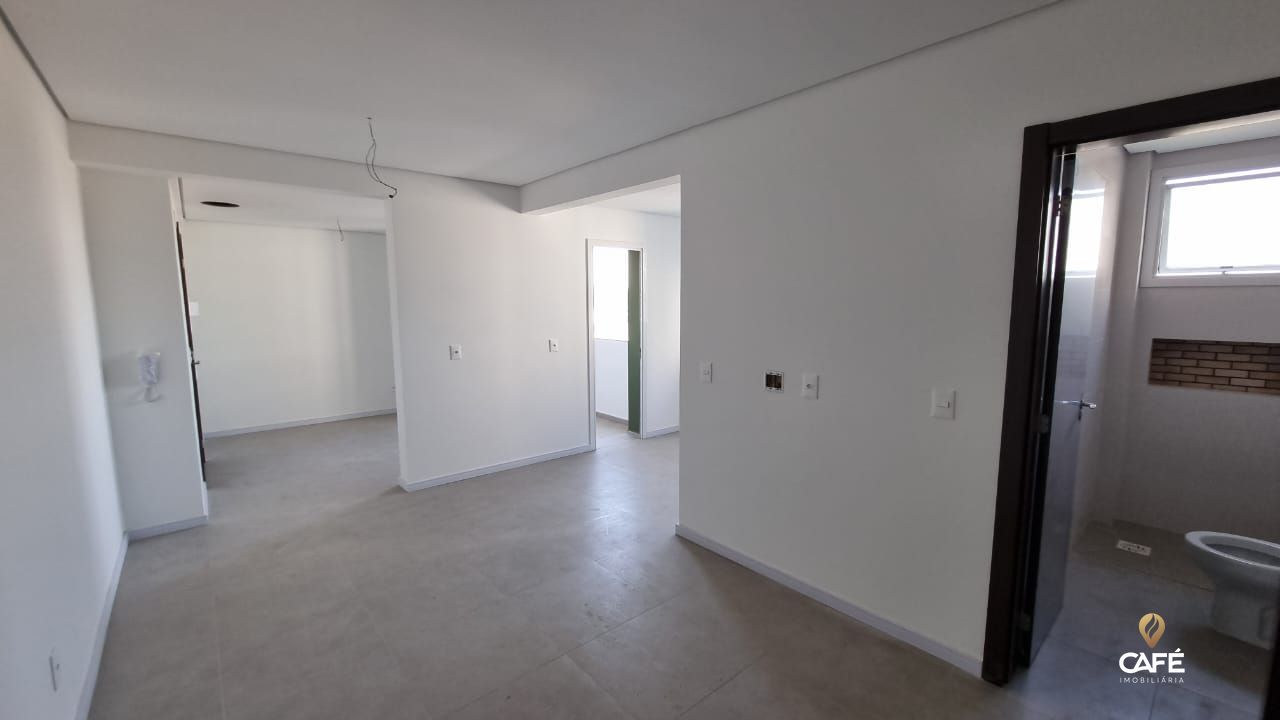 Apartamento à venda com 2 quartos, 70m² - Foto 15