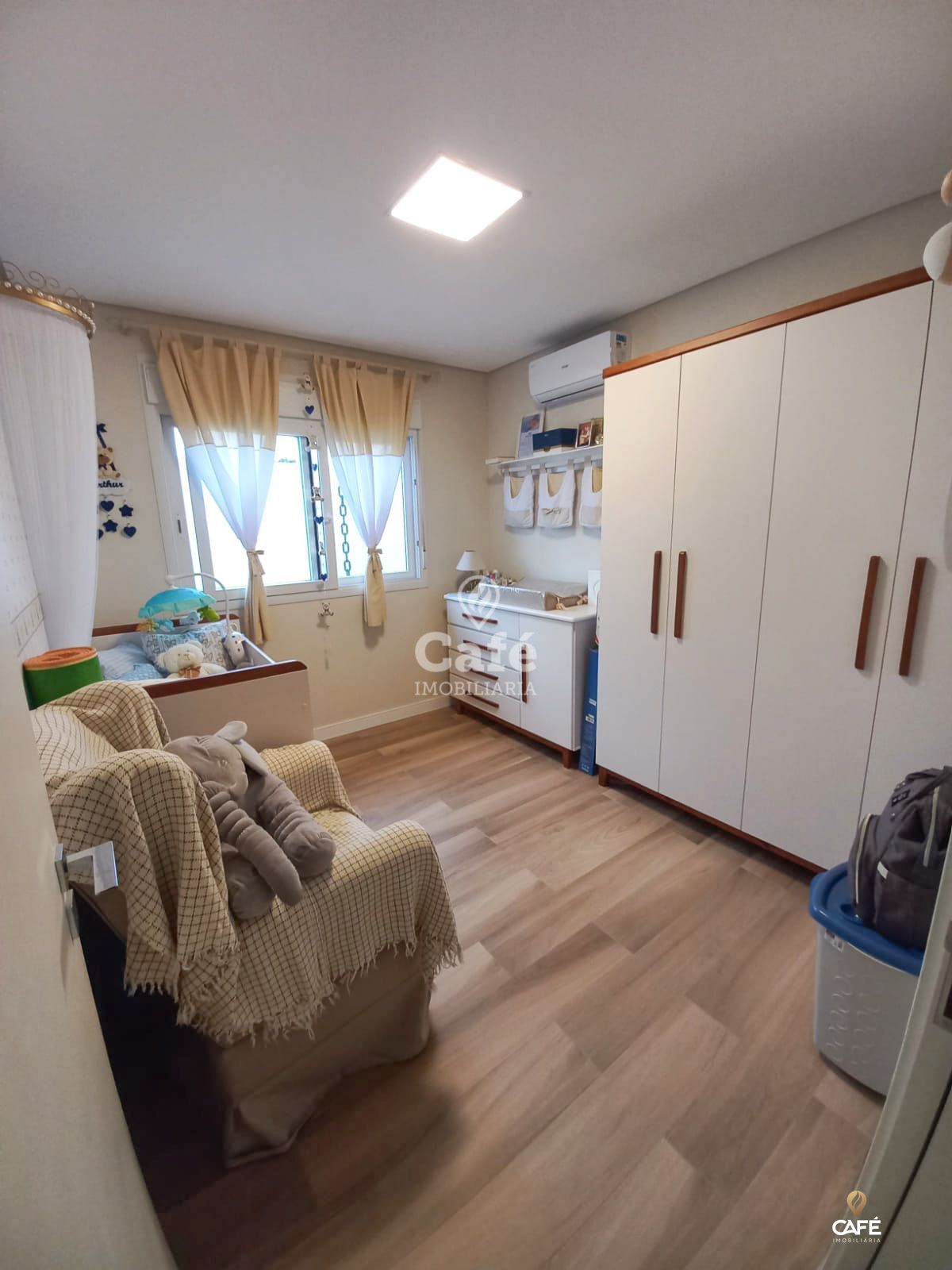 Casa à venda com 3 quartos, 207m² - Foto 5