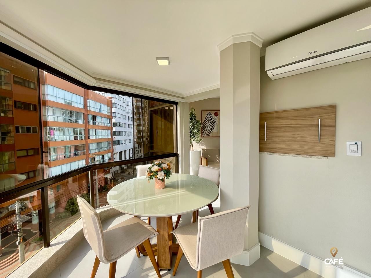 Apartamento à venda com 3 quartos, 99m² - Foto 5