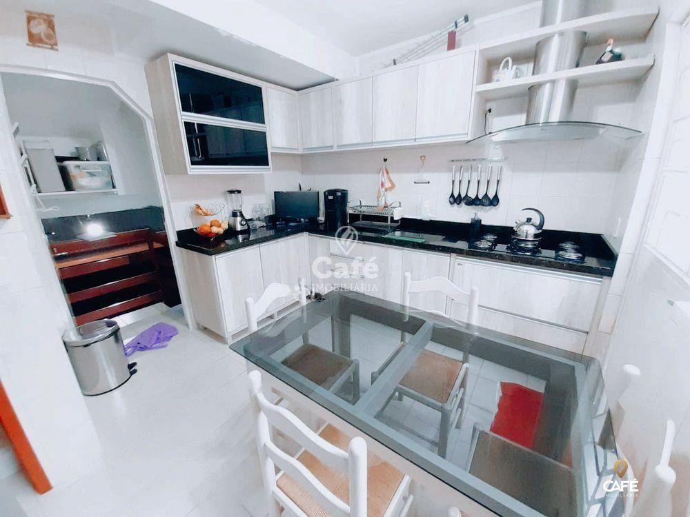 Casa à venda com 3 quartos, 86m² - Foto 2