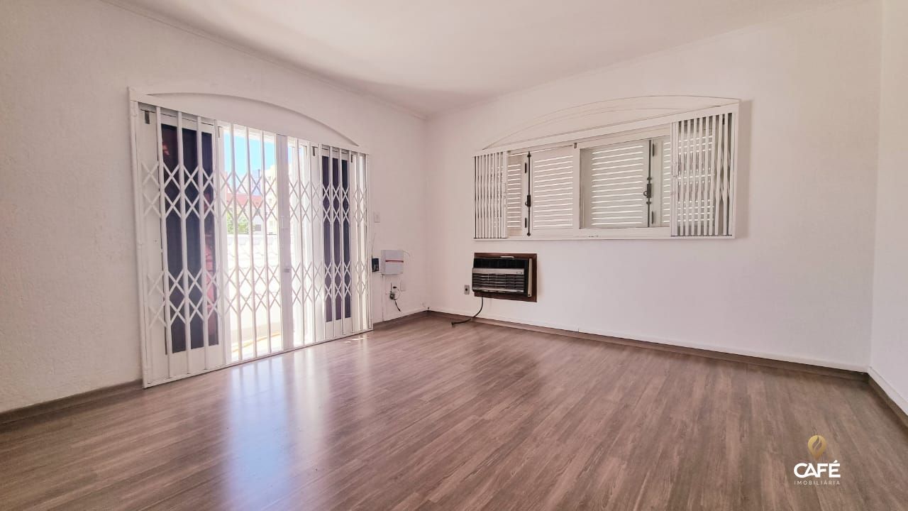 Casa à venda com 3 quartos, 241m² - Foto 29