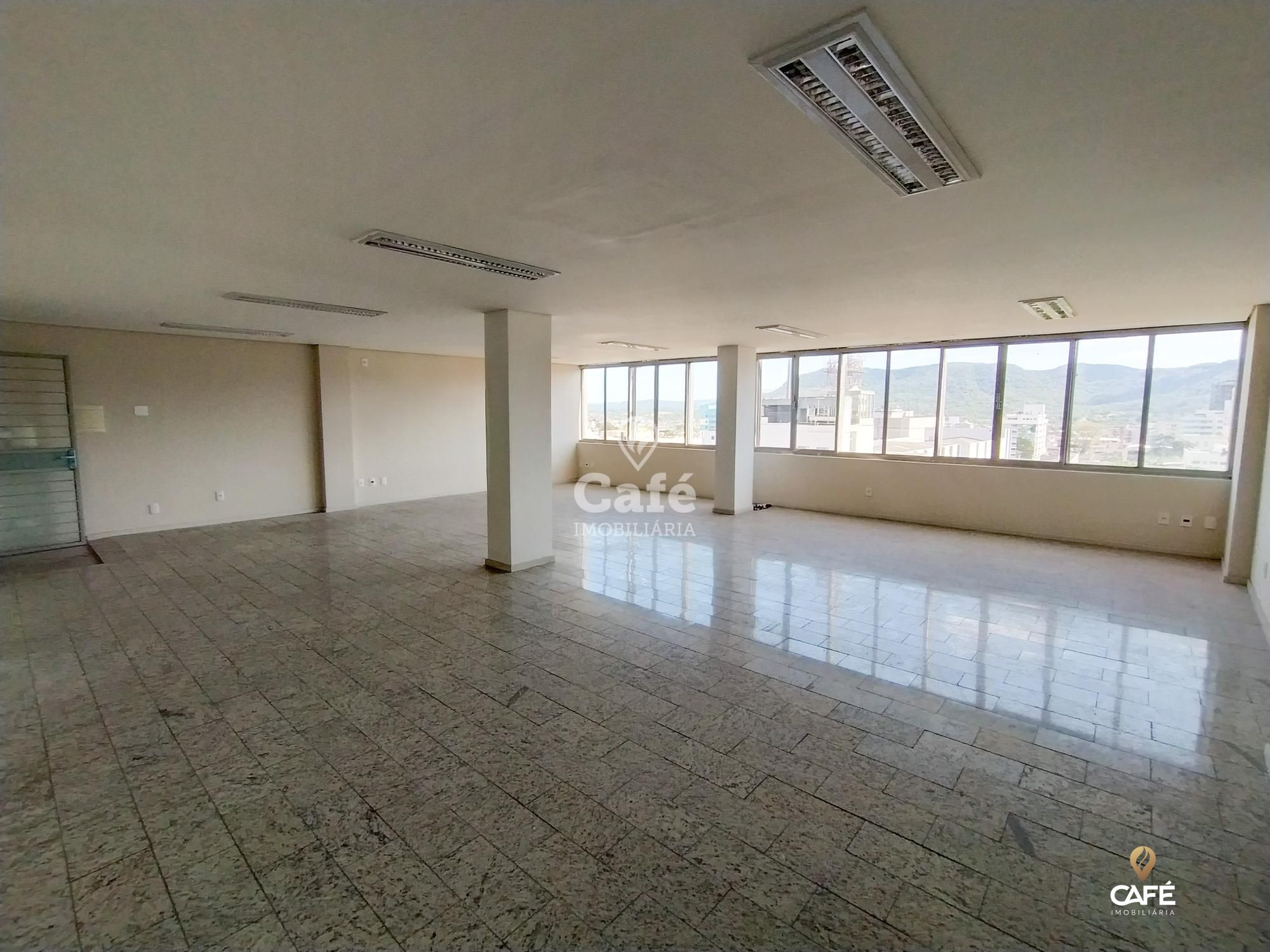 Conjunto Comercial-Sala à venda e aluguel com 1 quarto, 175m² - Foto 1