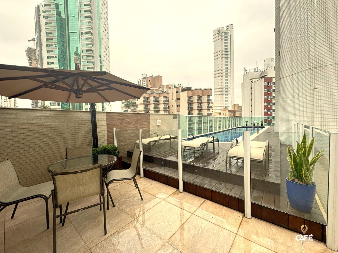 Apartamento, 3 quartos, 155 m² - Foto 2