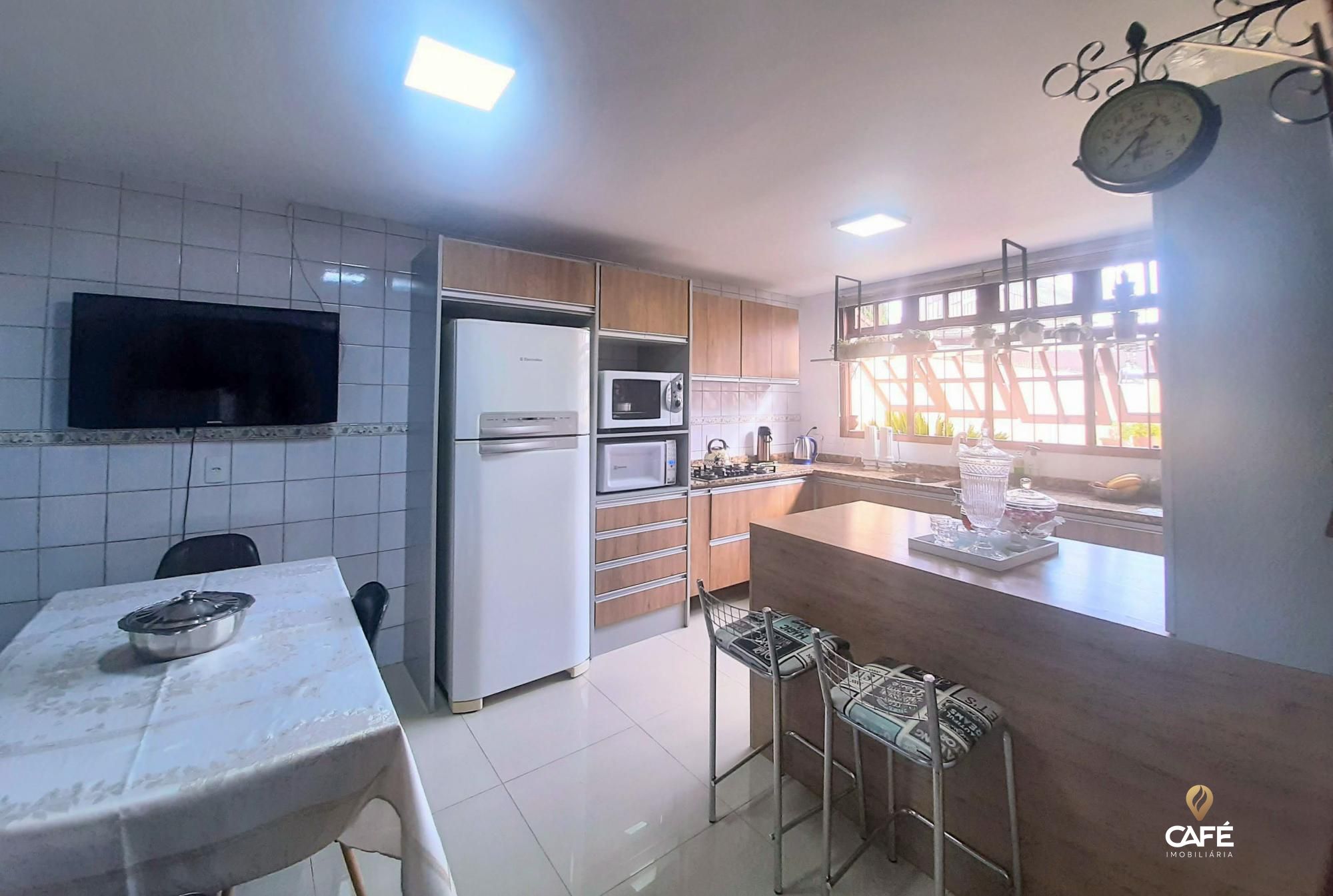 Casa, 4 quartos, 314 m² - Foto 4