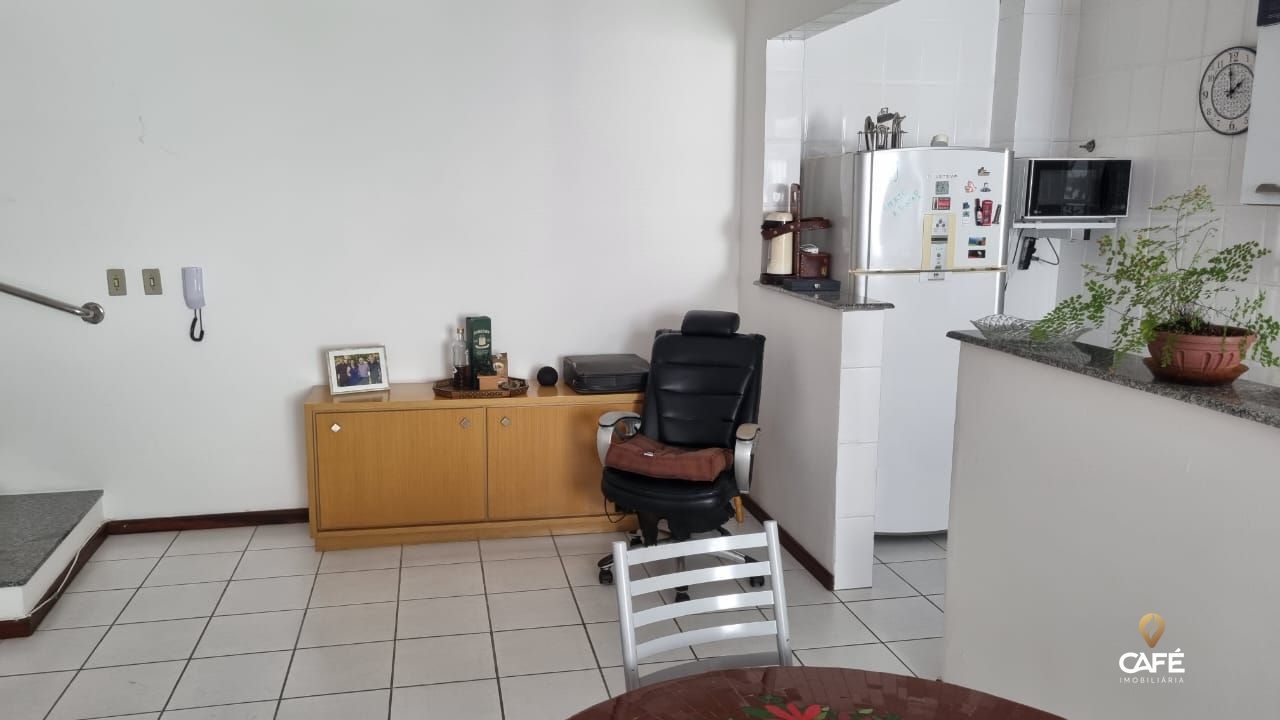 Apartamento à venda com 2 quartos, 117m² - Foto 3