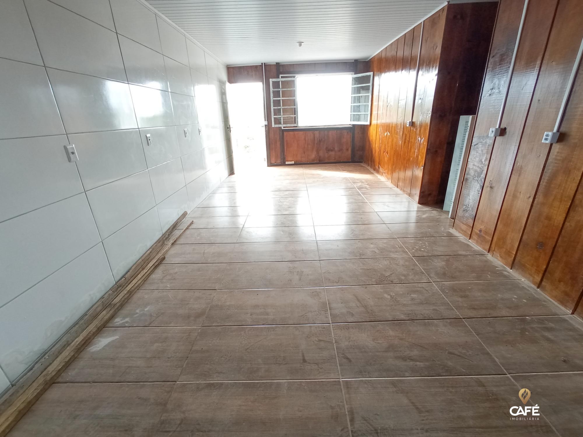 Casa à venda com 4 quartos, 122m² - Foto 4