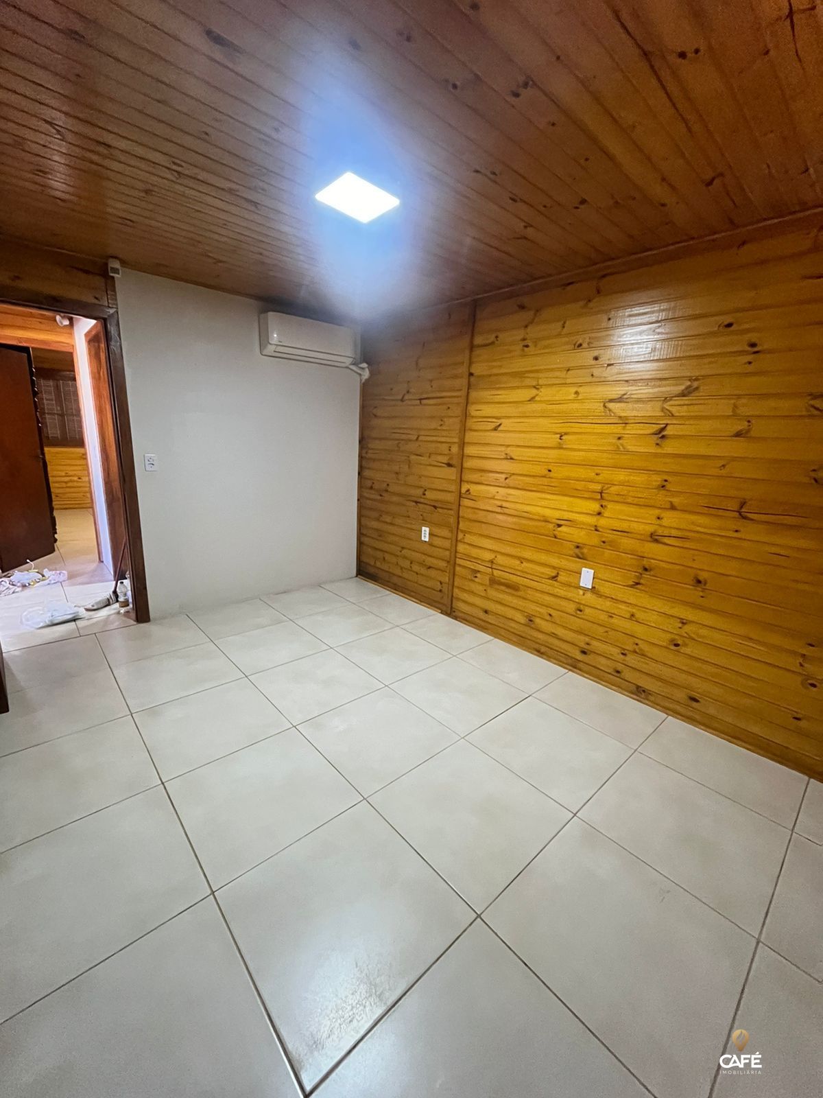 Casa para alugar com 2 quartos, 80m² - Foto 9