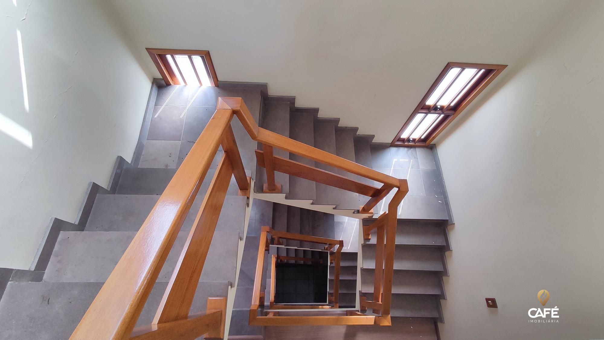 Casa, 4 quartos, 430 m² - Foto 3