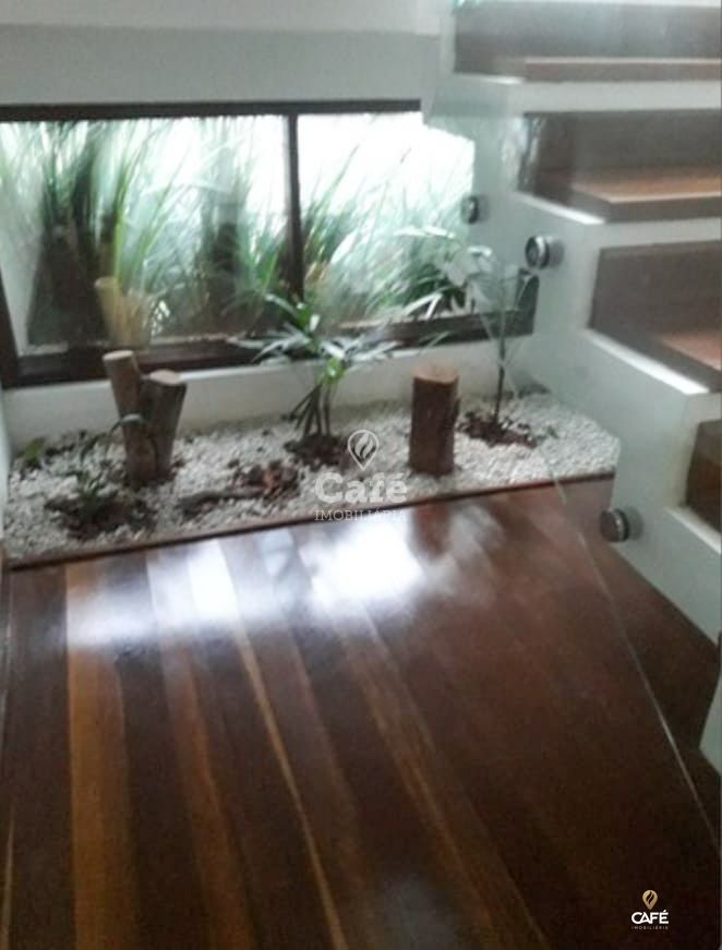 Casa, 3 quartos, 270 m² - Foto 15