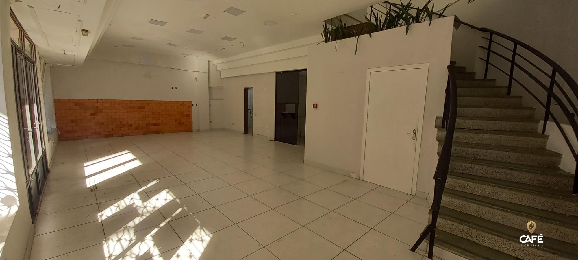 Loja-Salão à venda e aluguel com 1 quarto, 194m² - Foto 1