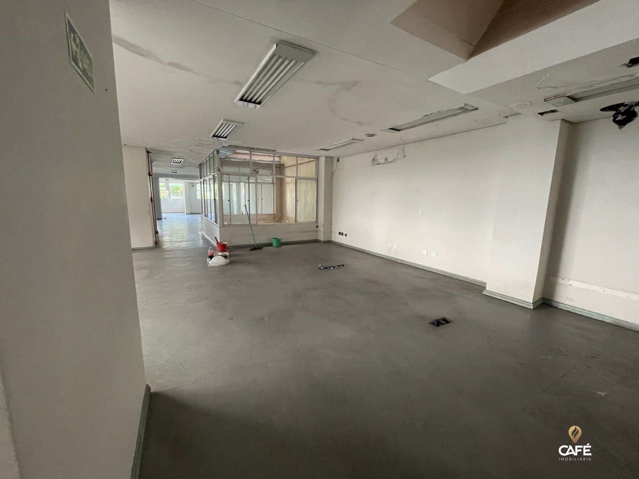 Loja-Salão à venda e aluguel com 4 quartos, 325m² - Foto 7