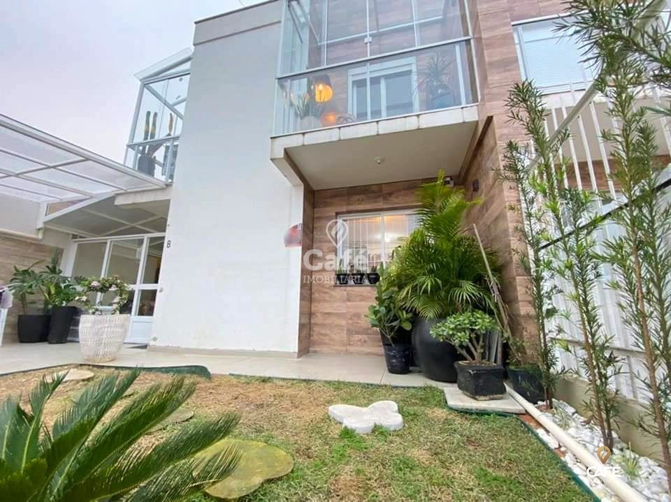 Casa à venda com 2 quartos, 72m² - Foto 2