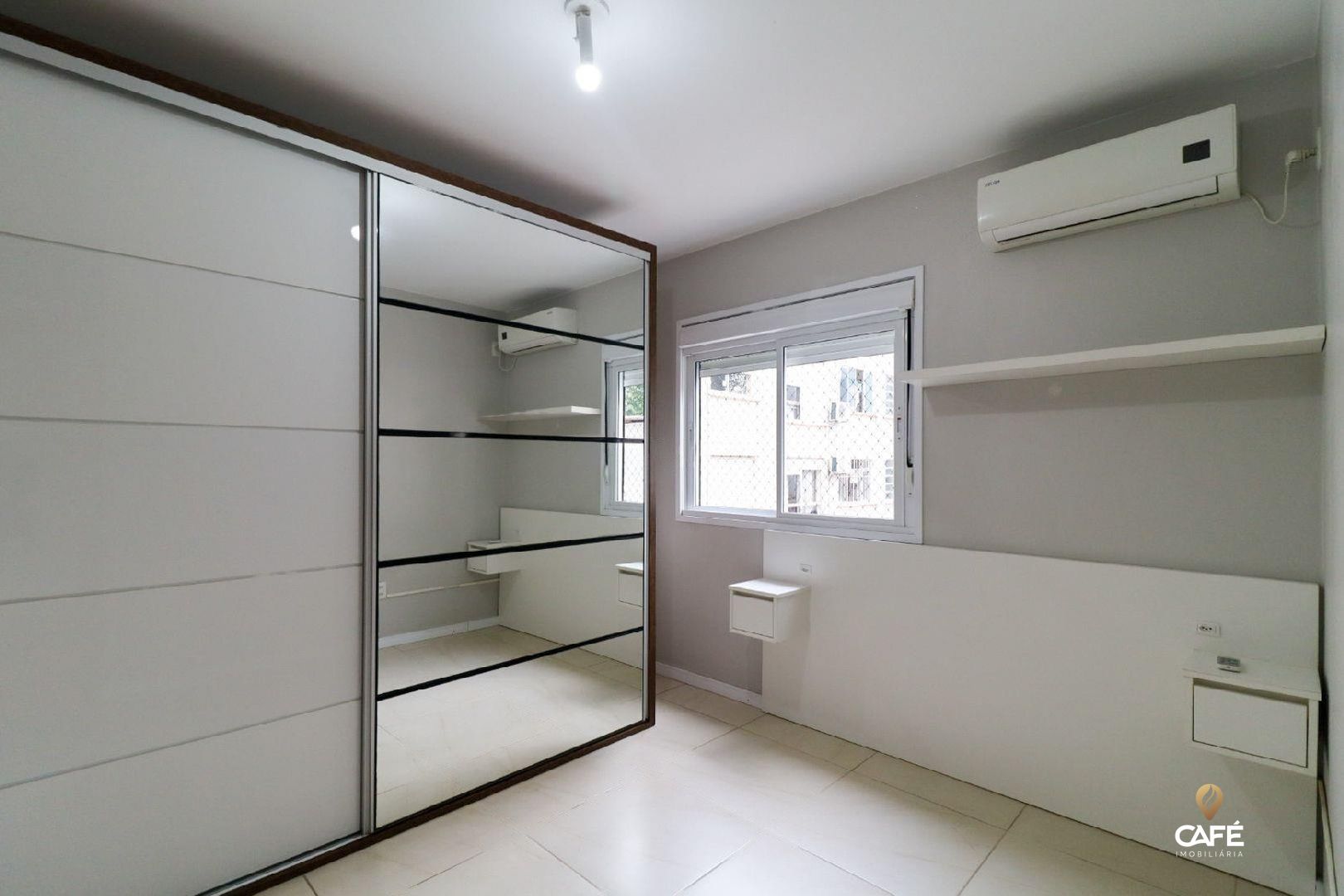 Apartamento à venda com 1 quarto, 50m² - Foto 9