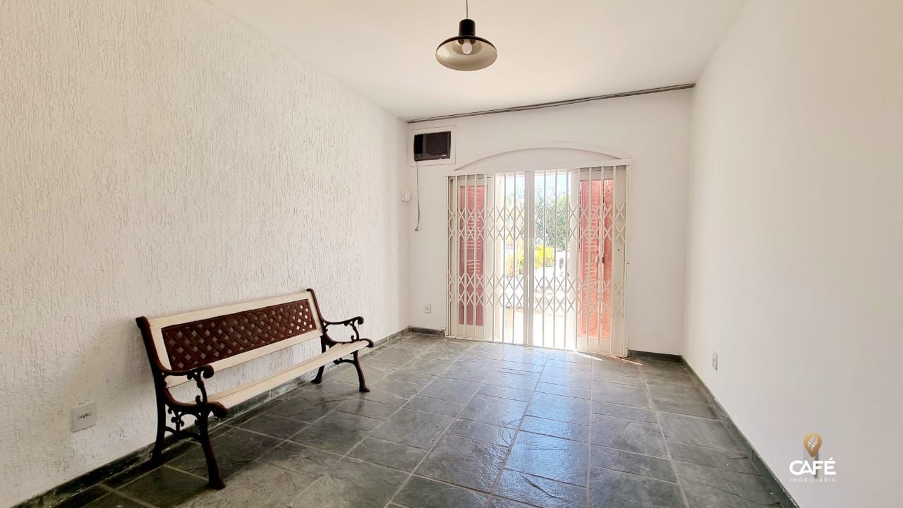 Casa, 3 quartos, 241 m² - Foto 25