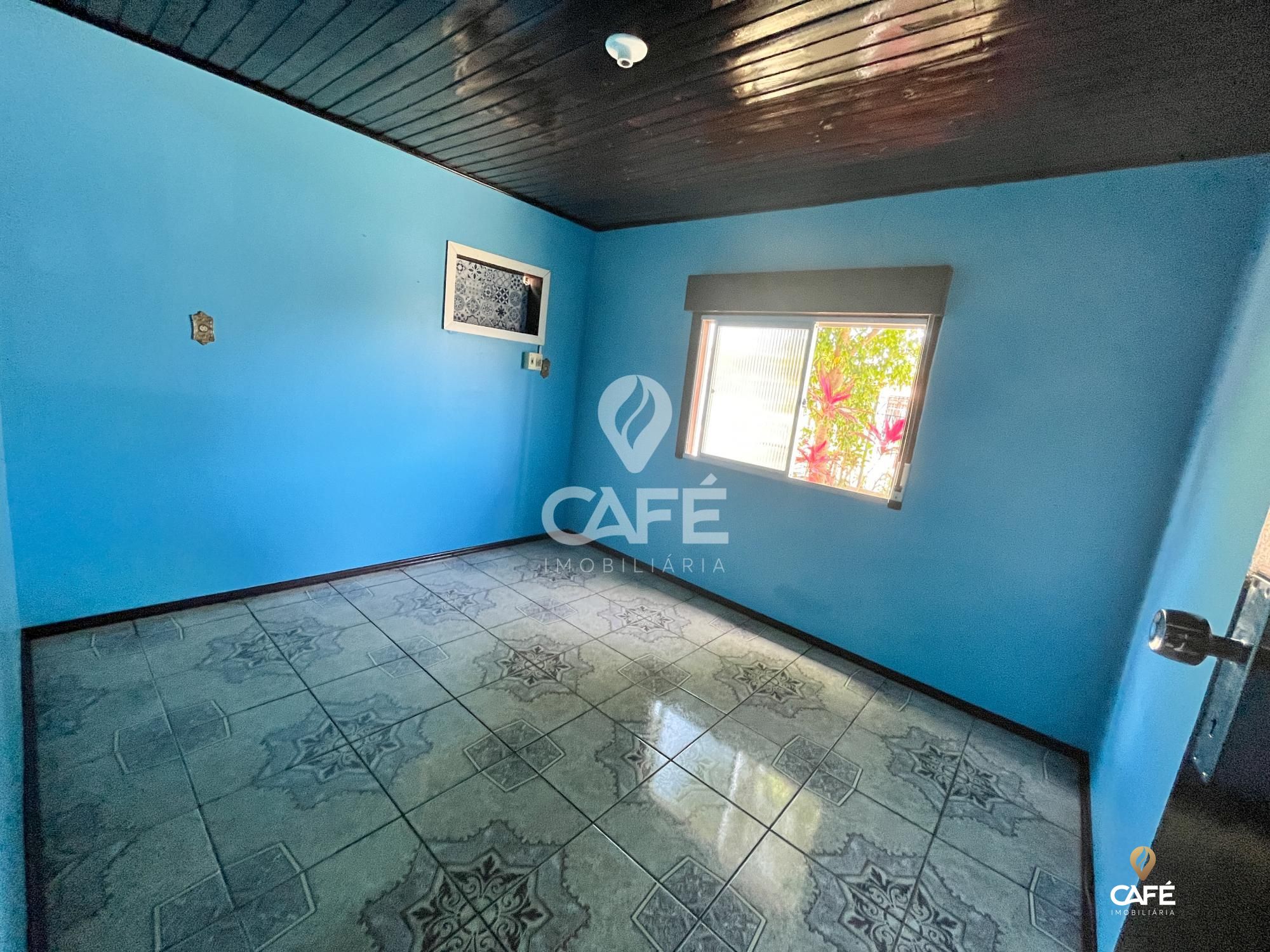 Casa à venda com 3 quartos, 105m² - Foto 2