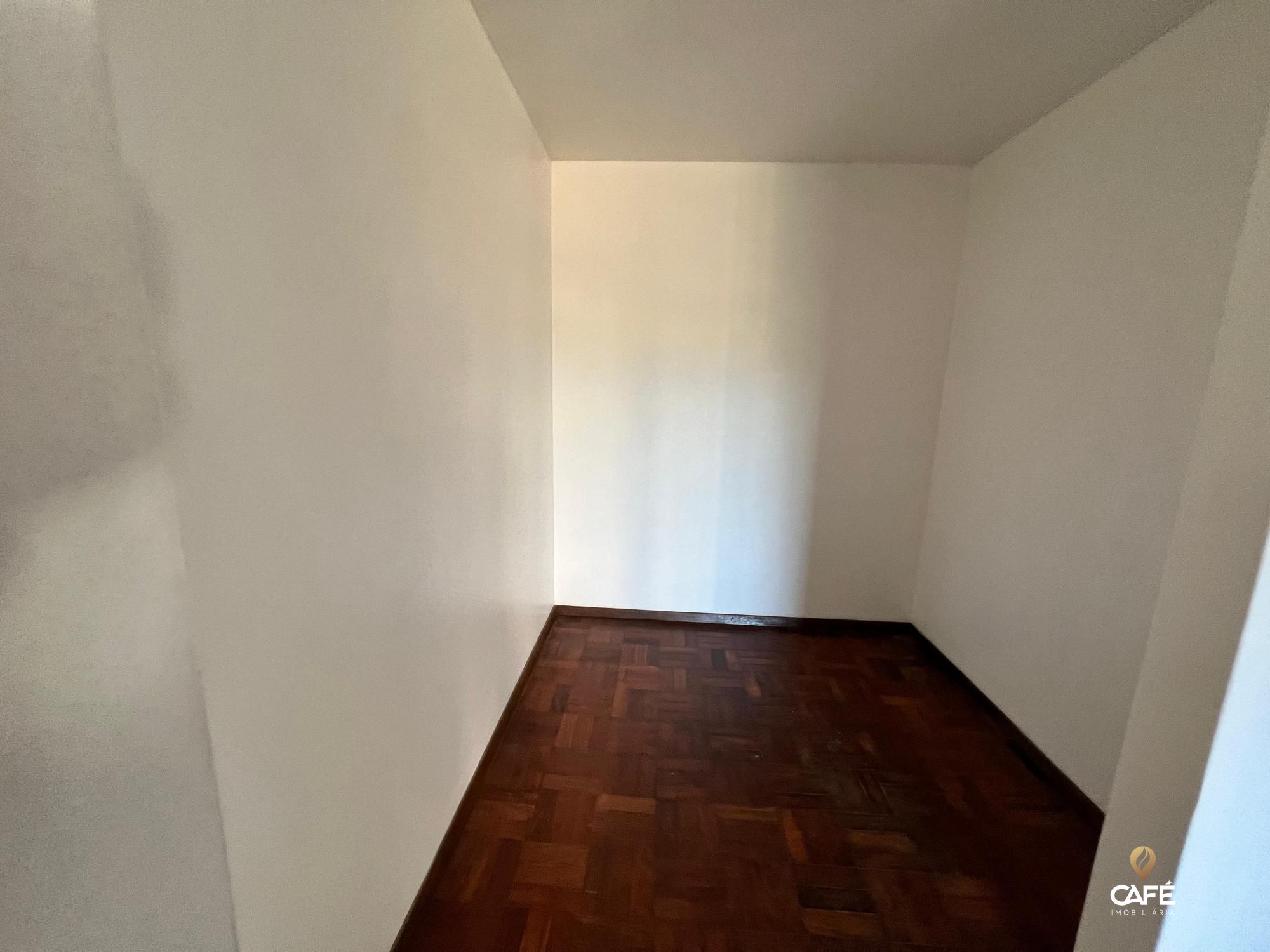 Casa à venda com 4 quartos, 283m² - Foto 20