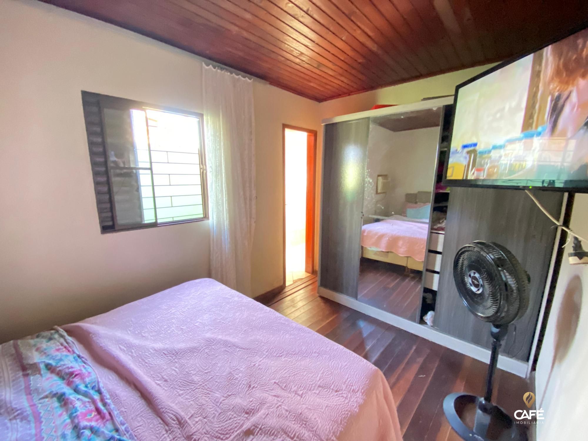 Casa à venda com 3 quartos, 70m² - Foto 7