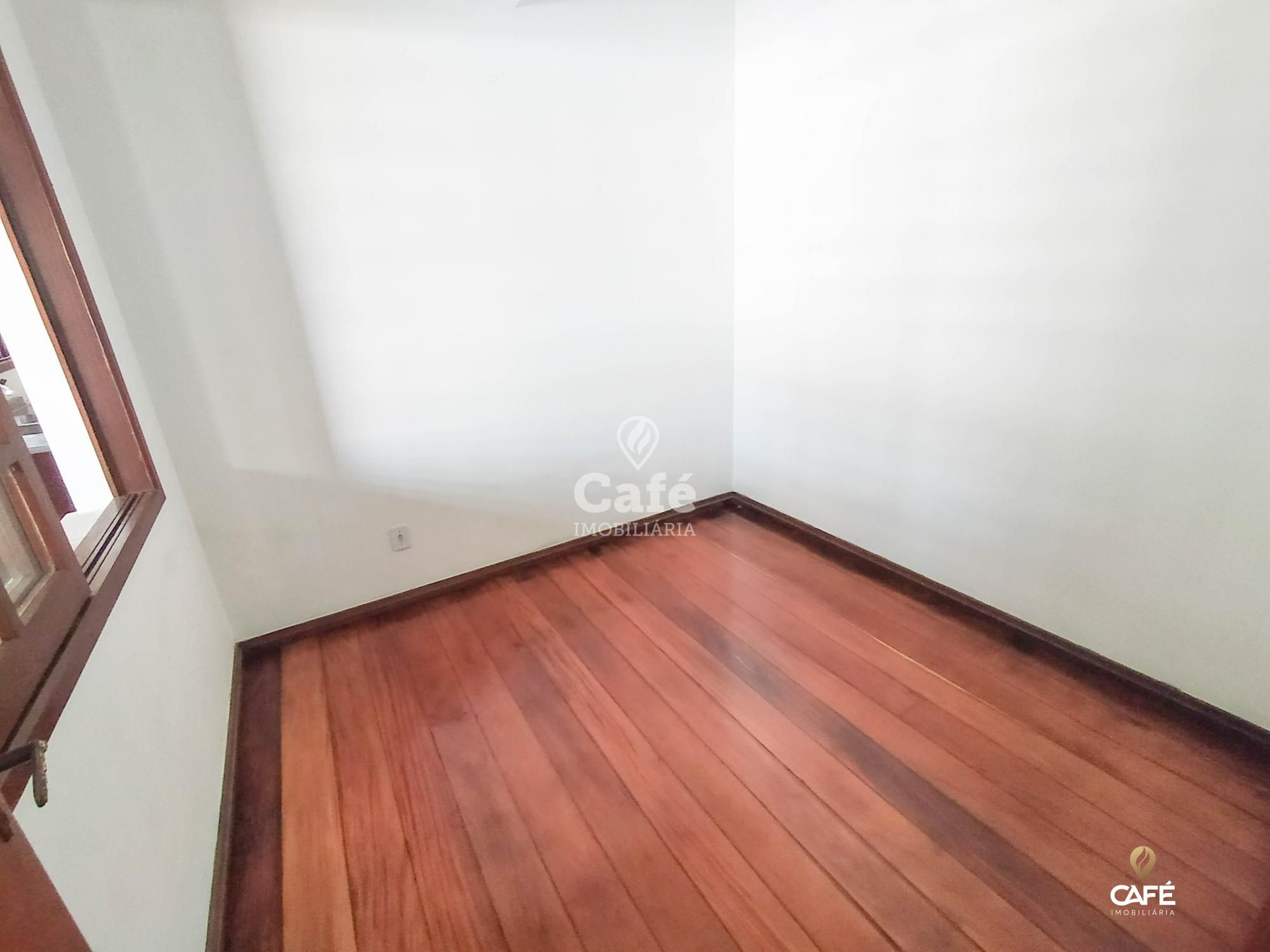 Casa à venda com 3 quartos, 208m² - Foto 11