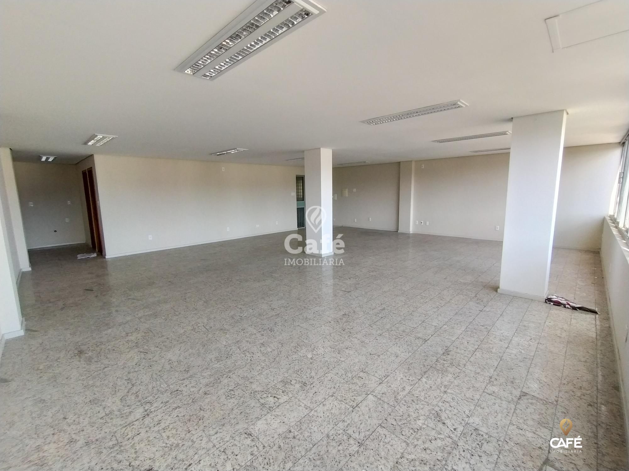 Conjunto Comercial-Sala à venda e aluguel com 1 quarto, 175m² - Foto 4