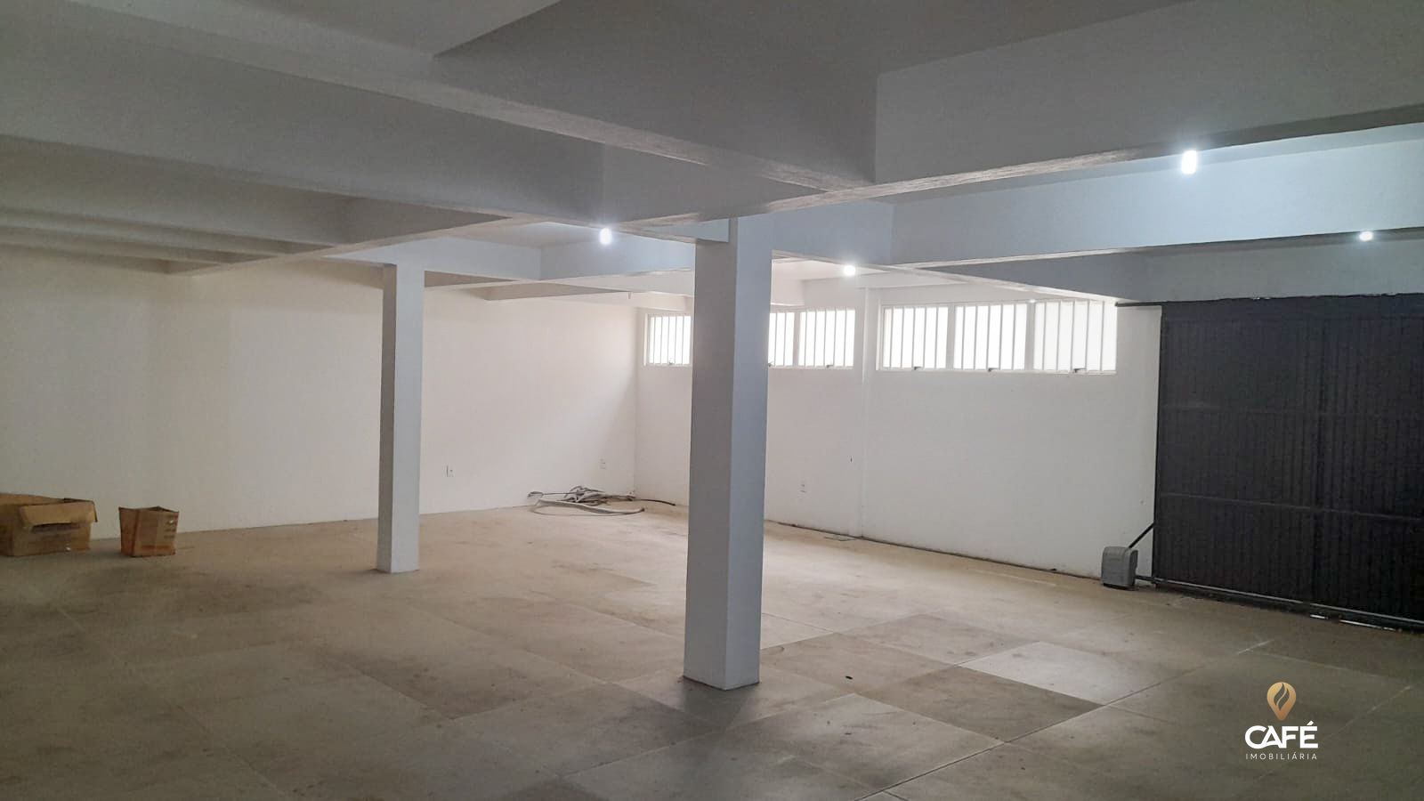 Casa à venda com 4 quartos, 424m² - Foto 15