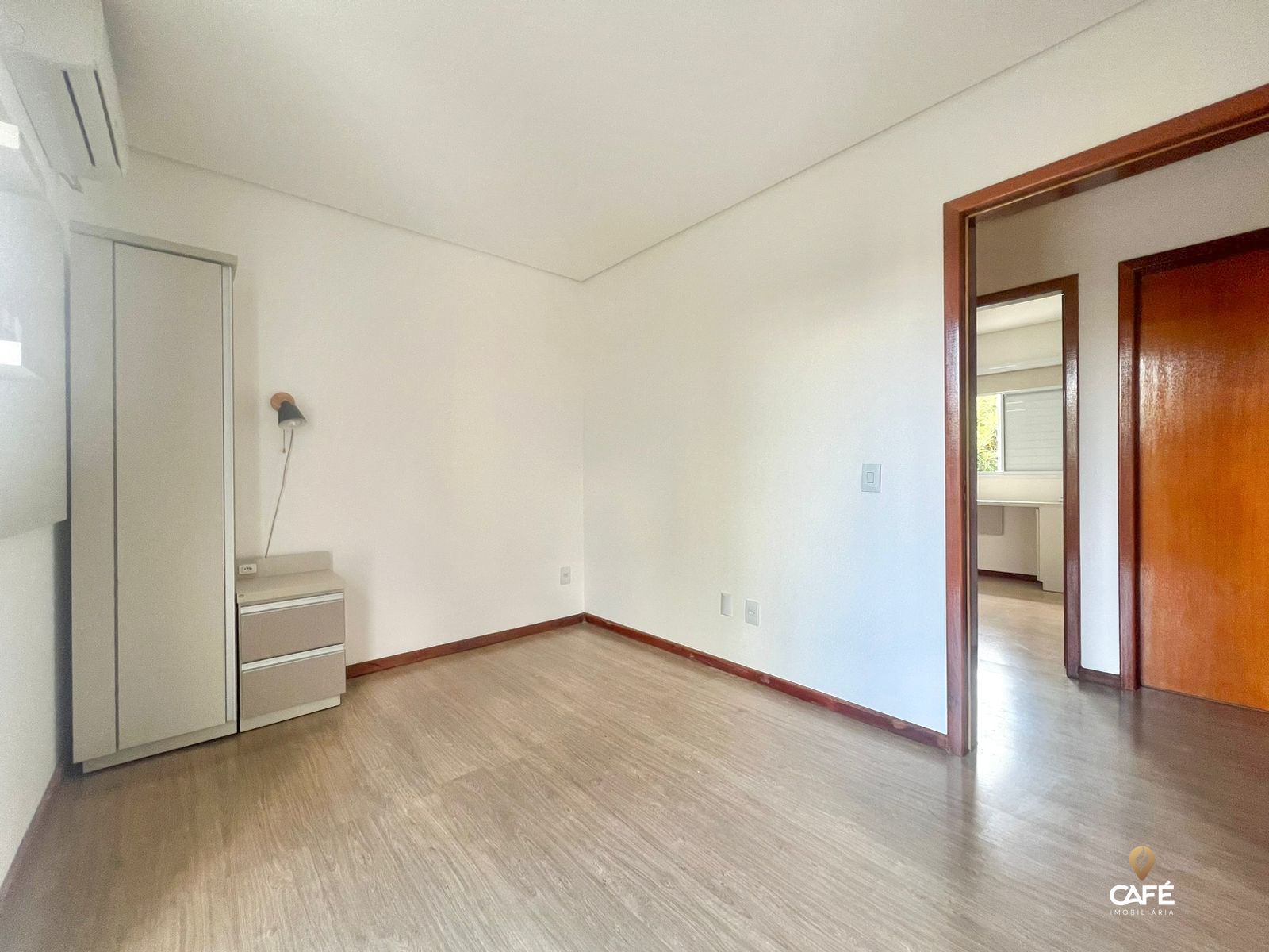 Casa à venda com 2 quartos, 61m² - Foto 4