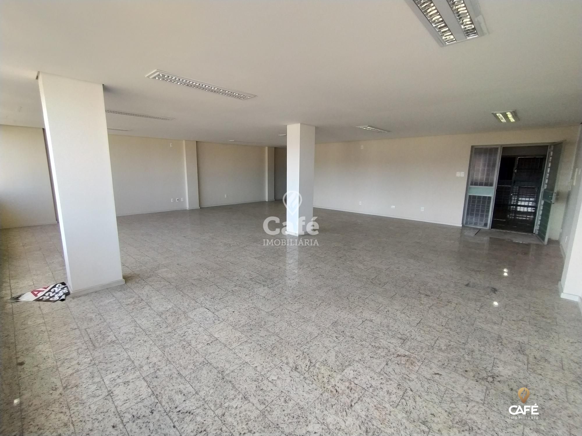 Conjunto Comercial-Sala à venda e aluguel com 1 quarto, 175m² - Foto 2