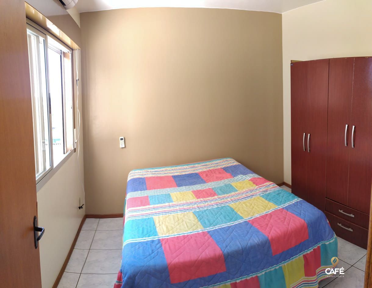 Casa à venda com 3 quartos, 300m² - Foto 14