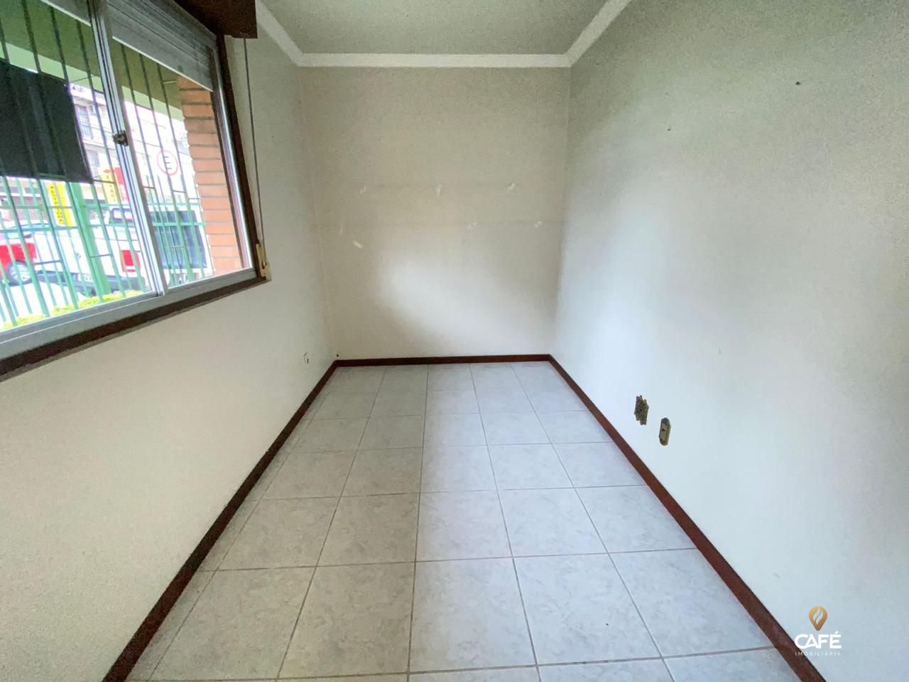 Apartamento à venda com 2 quartos, 81m² - Foto 4