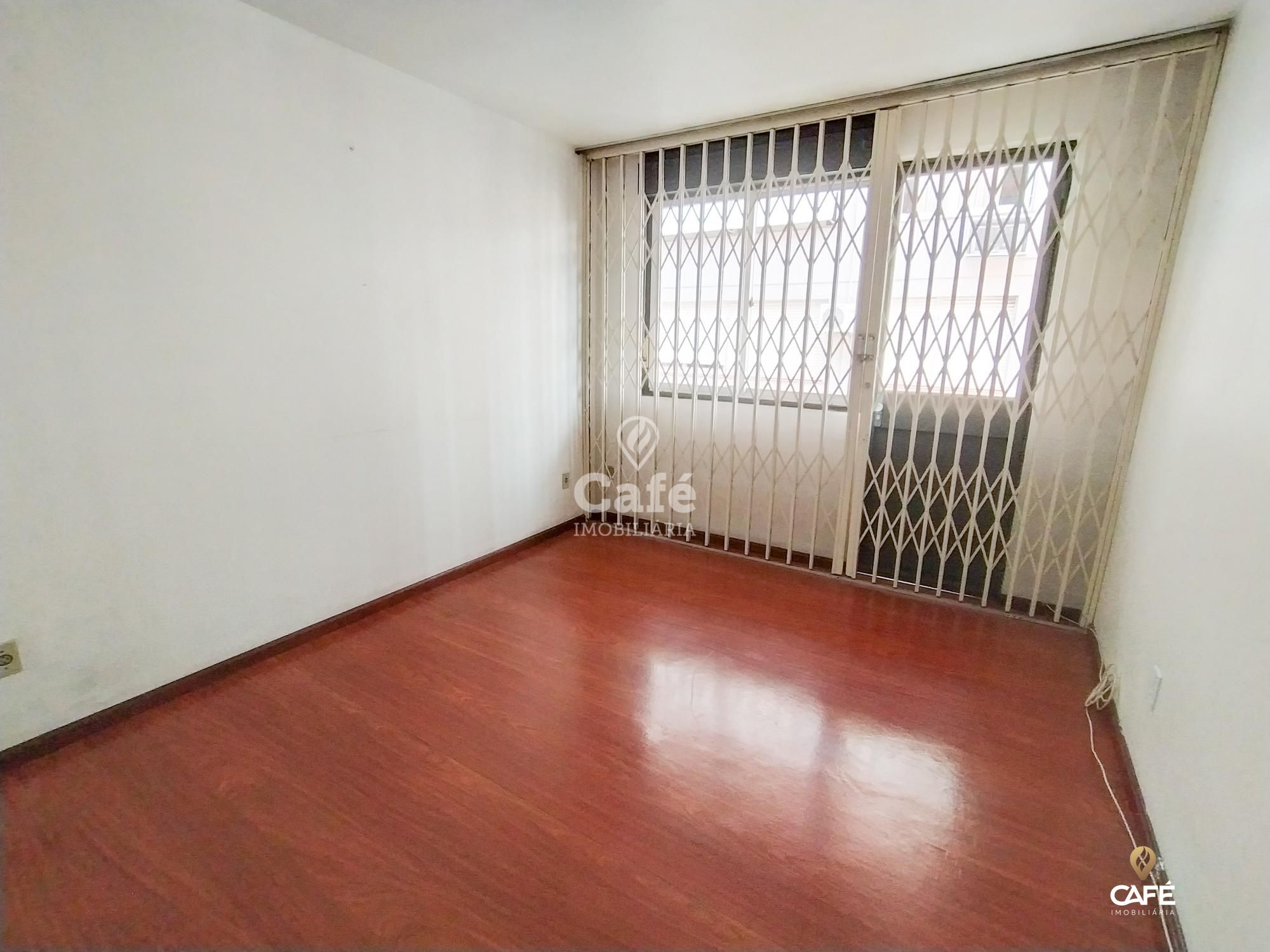 Apartamento à venda com 2 quartos, 82m² - Foto 2