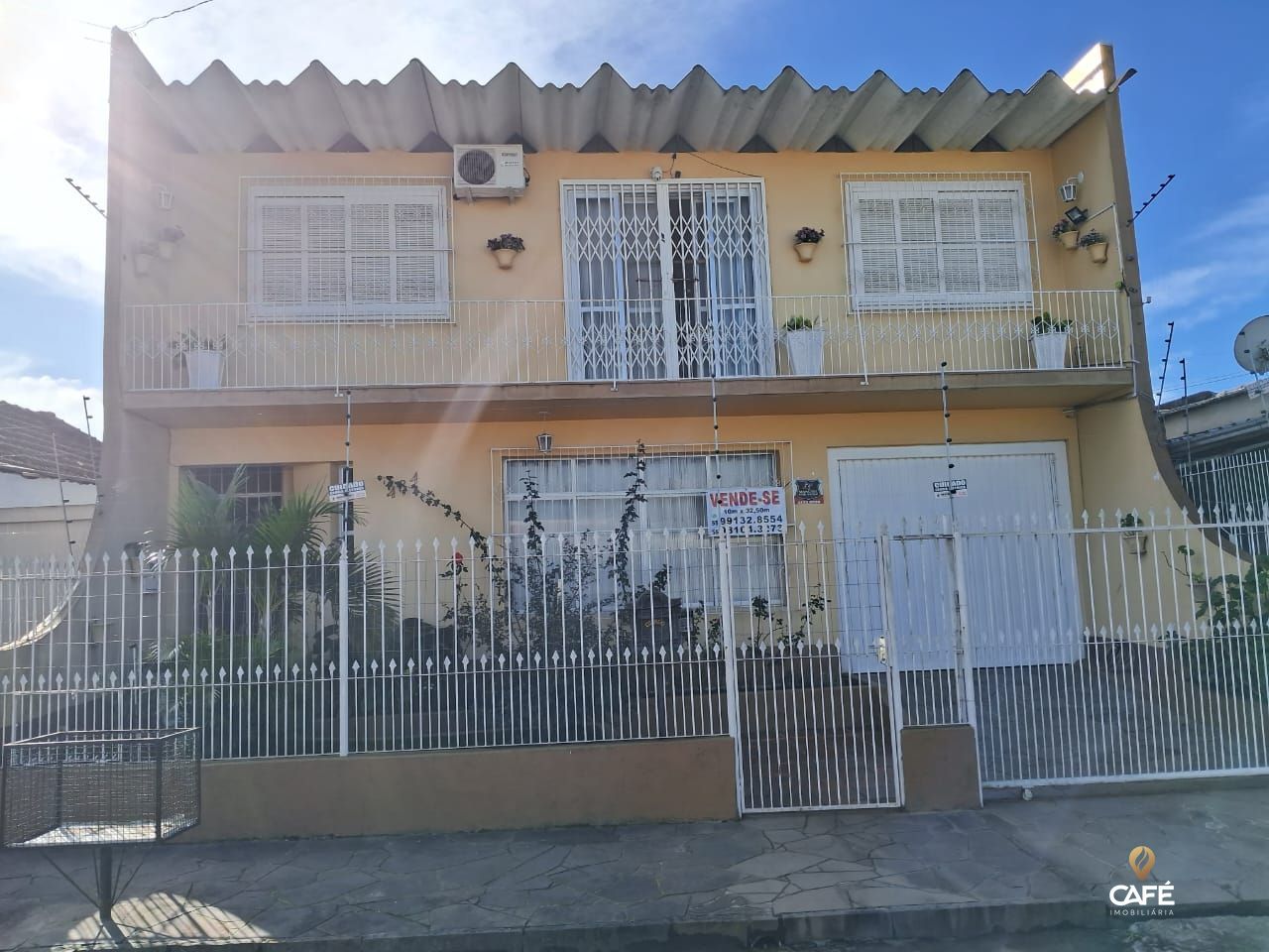 Casa à venda com 3 quartos, 191m² - Foto 2