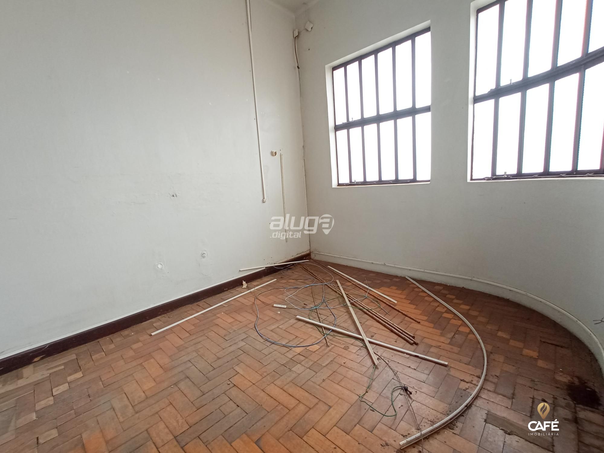 Casa para alugar com 4 quartos, 150m² - Foto 10