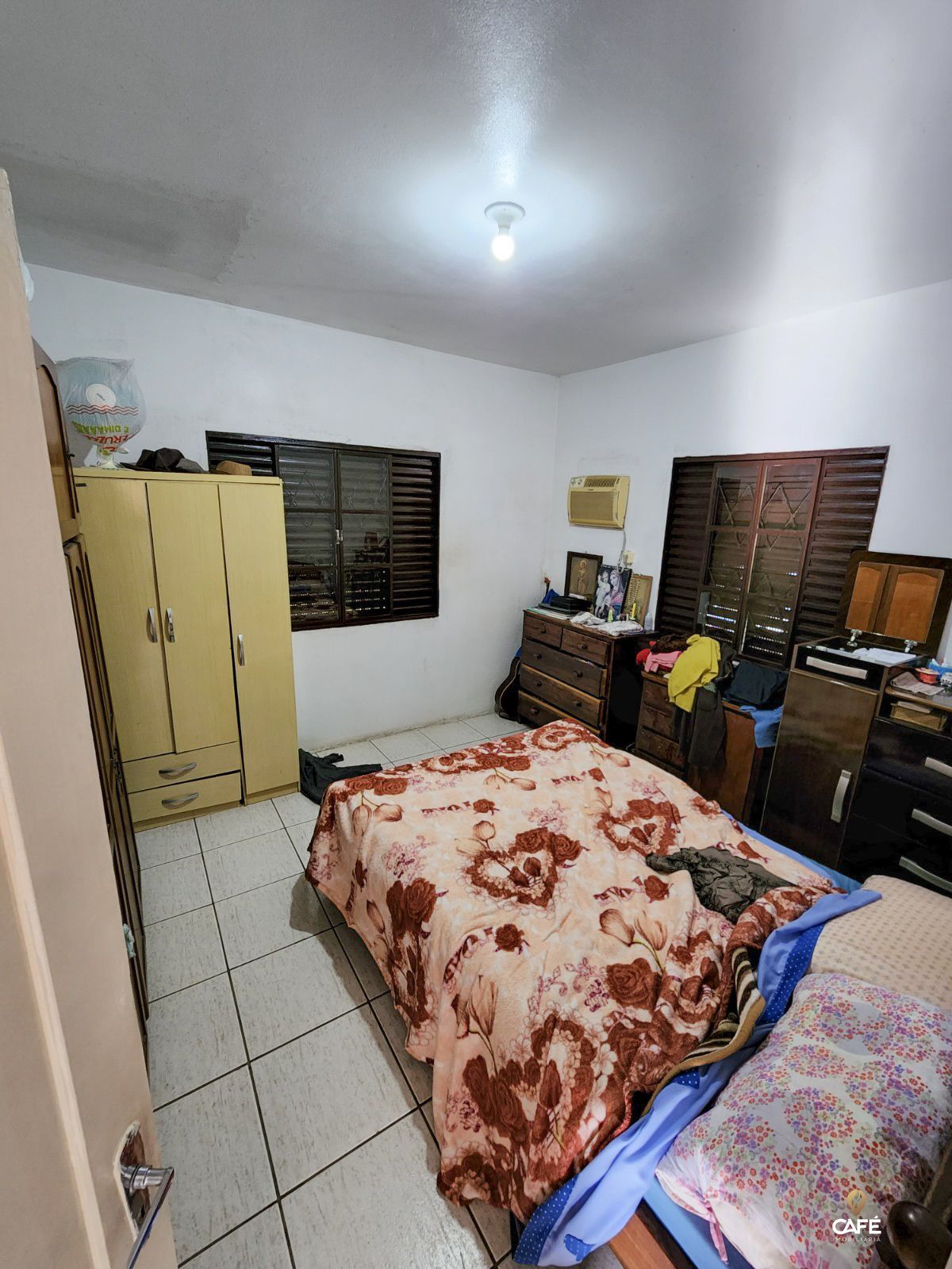 Casa à venda com 2 quartos, 65m² - Foto 8