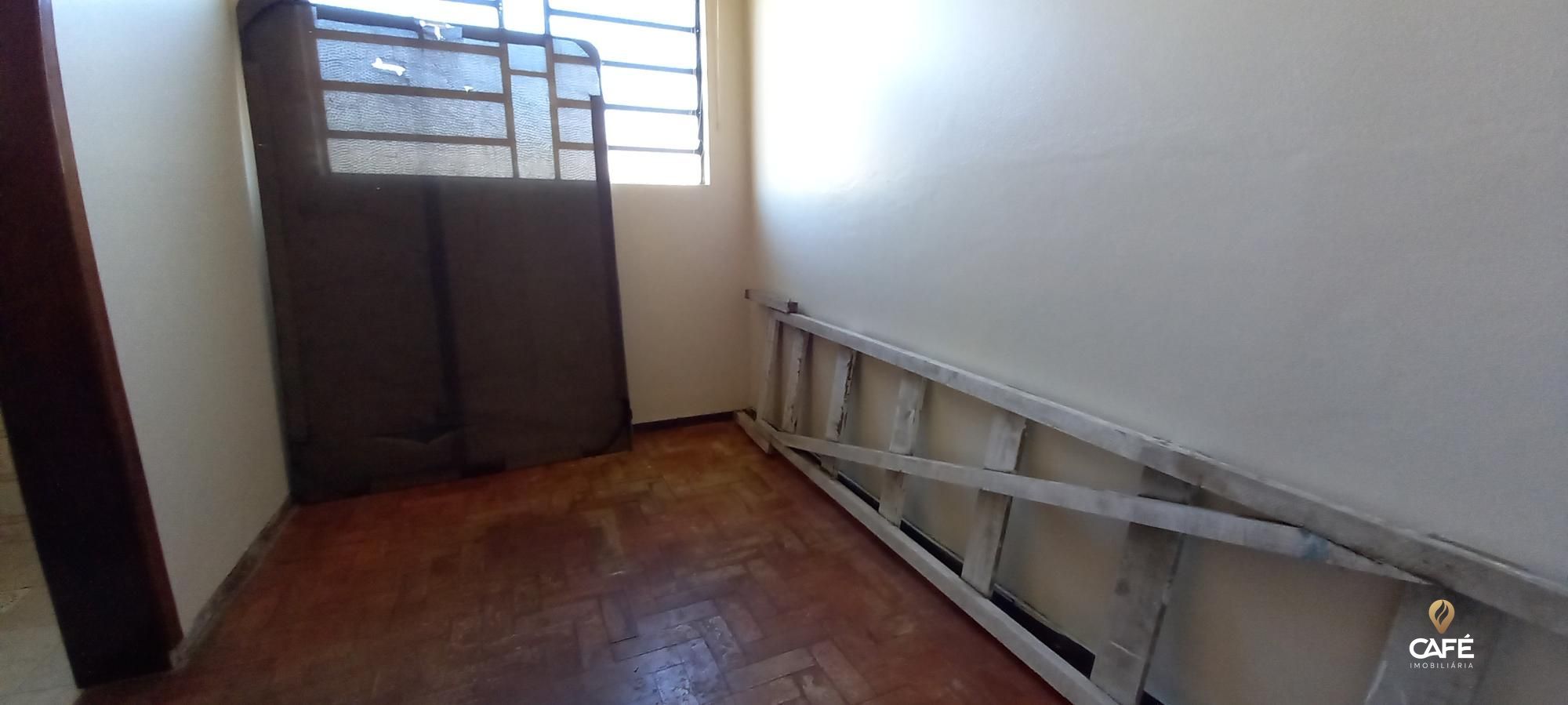 Casa à venda com 2 quartos, 147m² - Foto 12