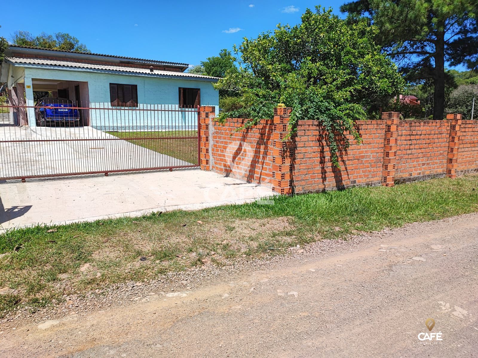 Casa à venda com 2 quartos, 92m² - Foto 1