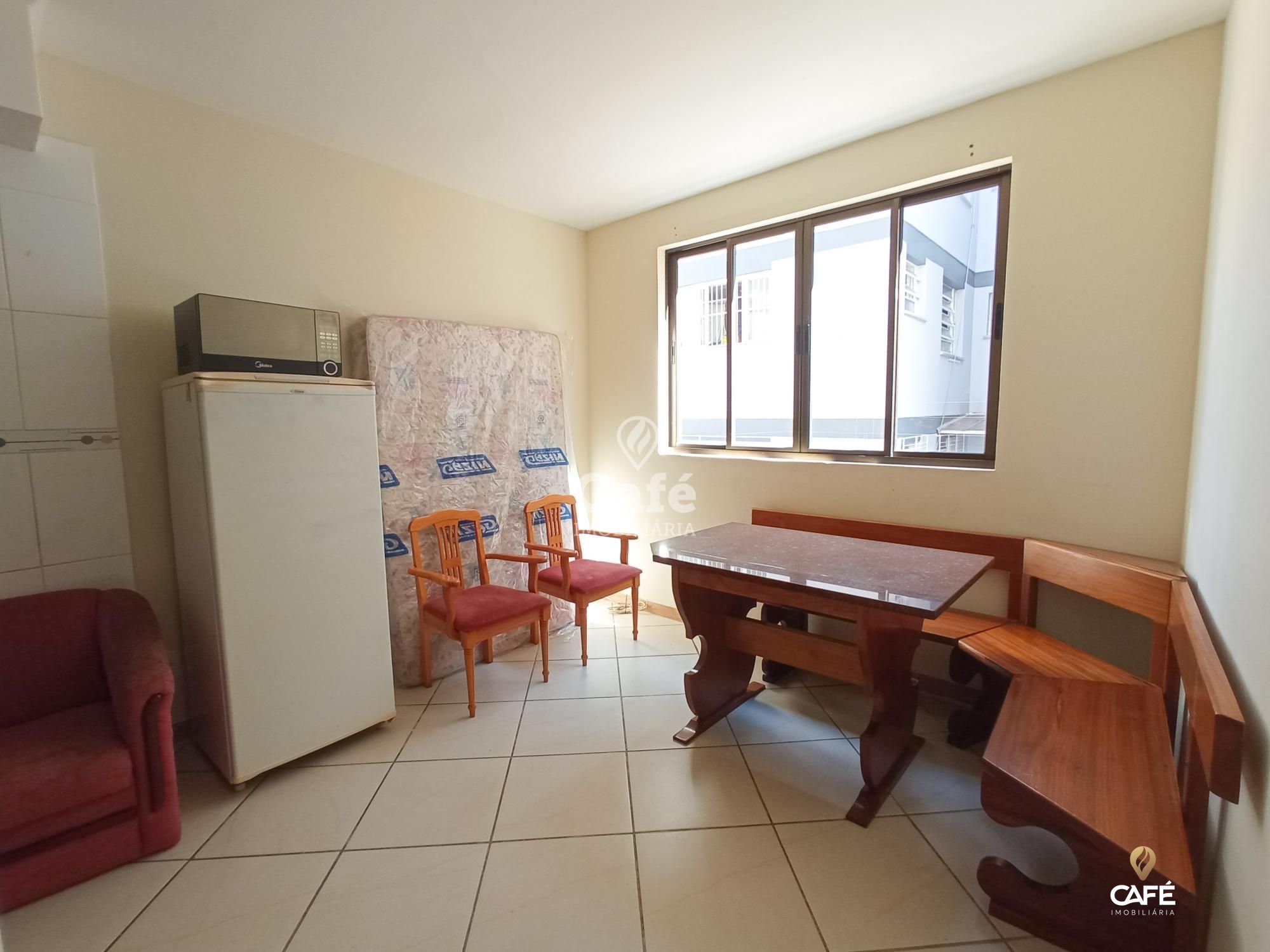 Apartamento à venda com 1 quarto, 40m² - Foto 4