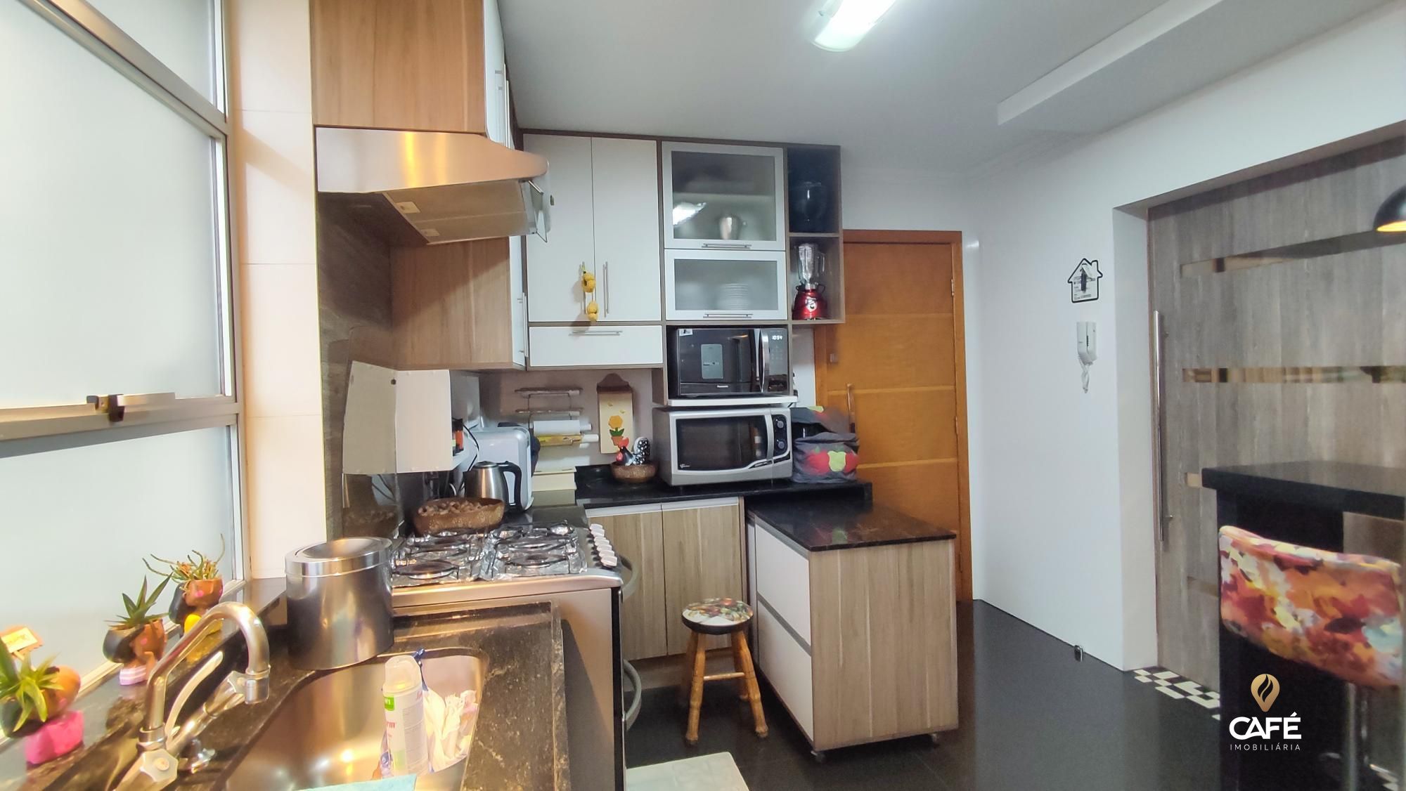 Apartamento à venda com 3 quartos, 118m² - Foto 8