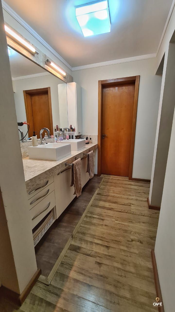 Cobertura à venda com 3 quartos, 244m² - Foto 11