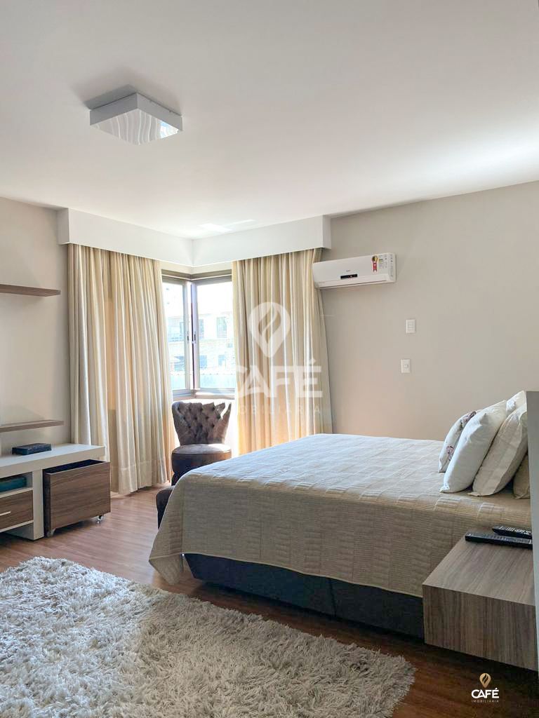 Apartamento à venda com 3 quartos, 239m² - Foto 17