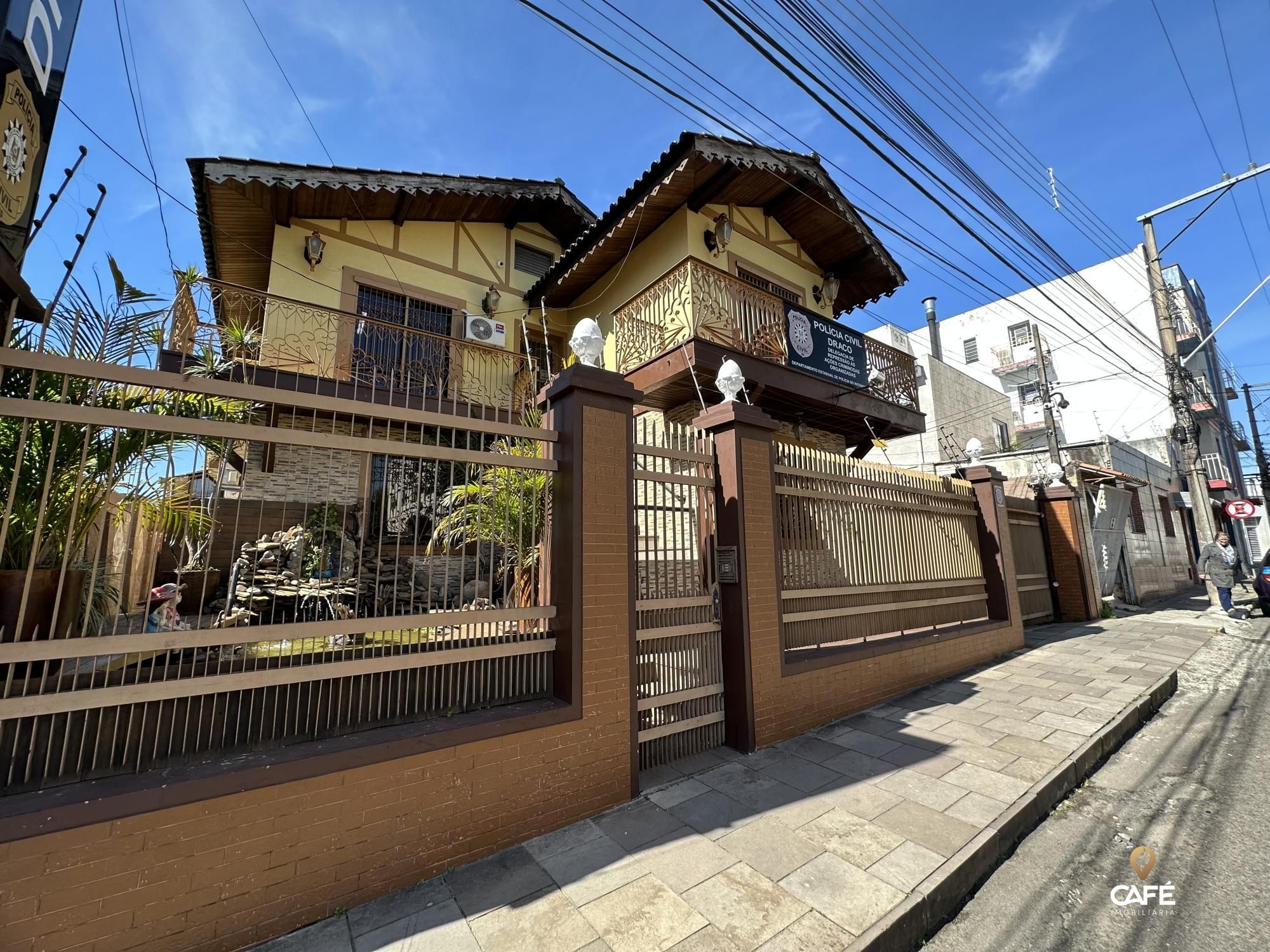 Casa, 5 quartos, 376 m² - Foto 2