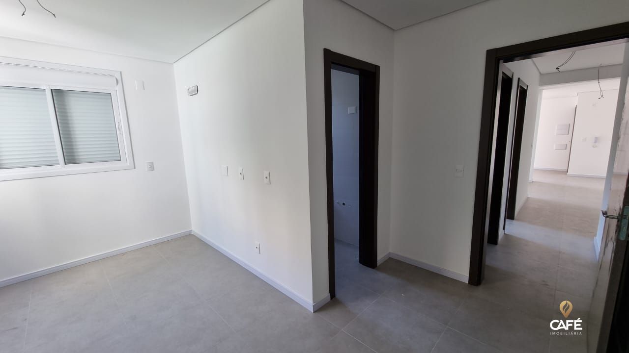 Apartamento à venda com 2 quartos, 70m² - Foto 6