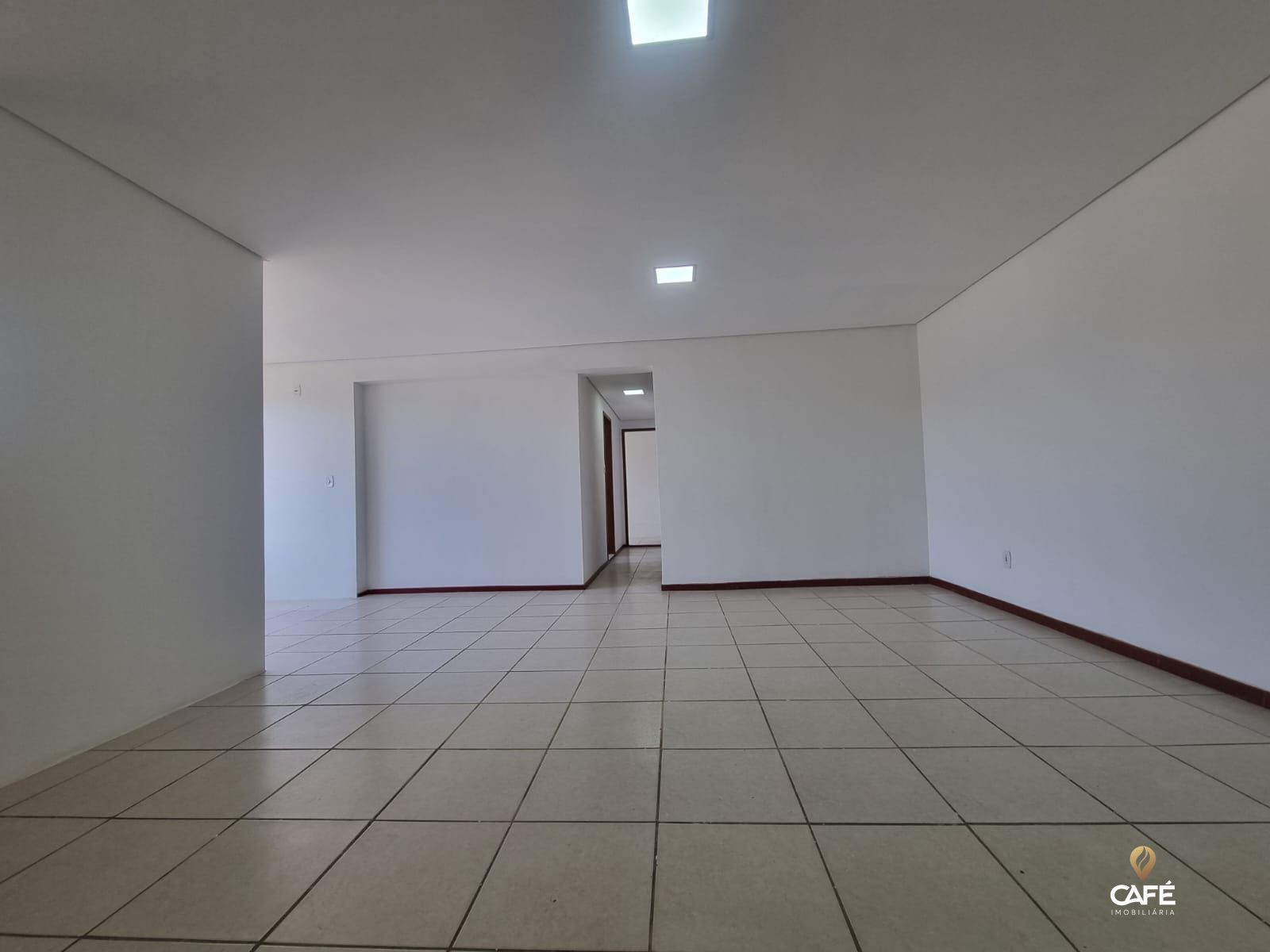 Apartamento à venda com 2 quartos, 95m² - Foto 19