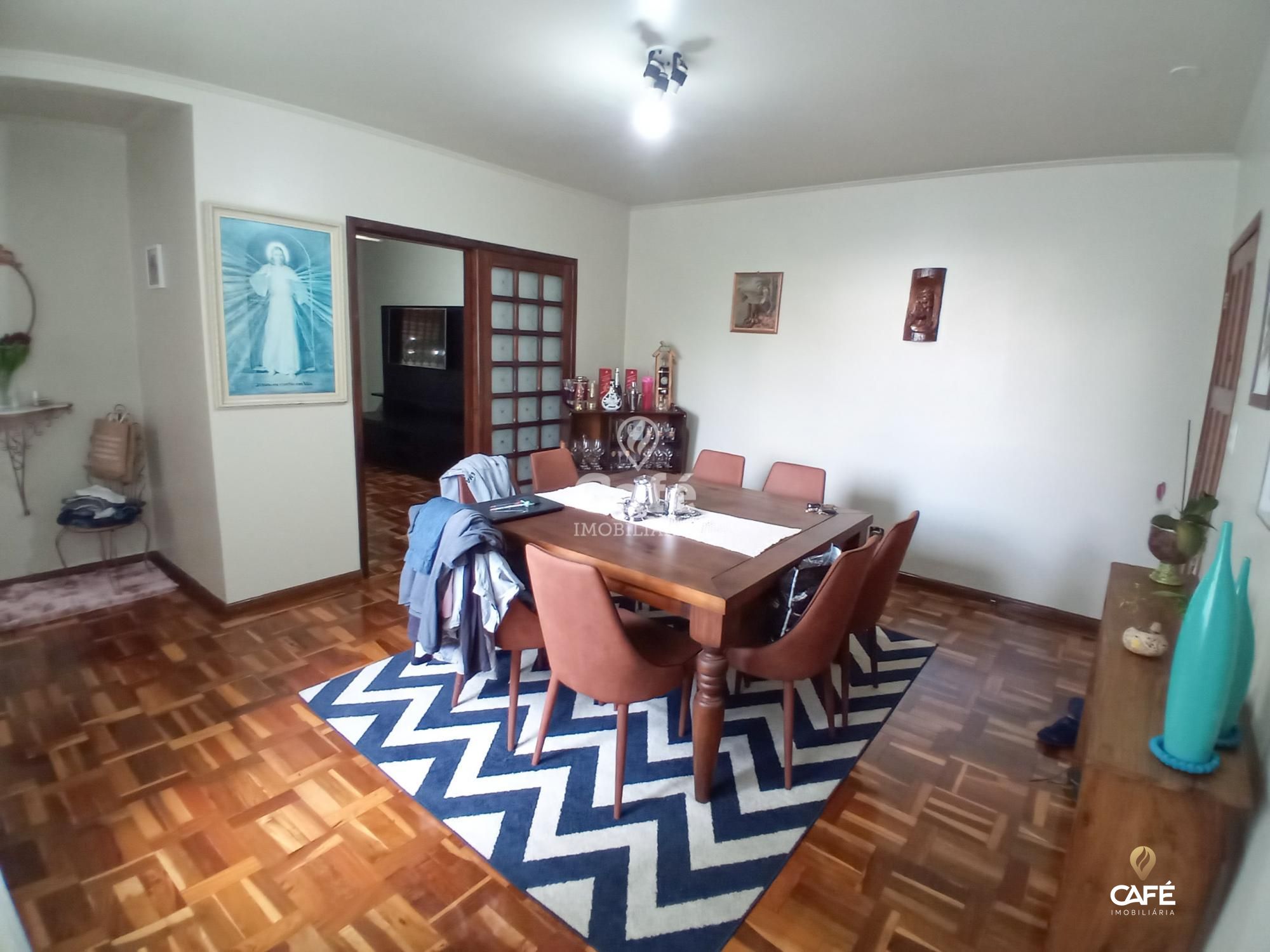 Apartamento à venda com 3 quartos, 142m² - Foto 2